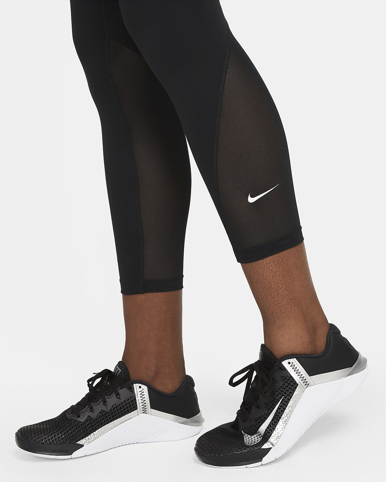 Nike Women's One Luxe Mid Rise 7/8 Laced Legging (Black, X-Large) 