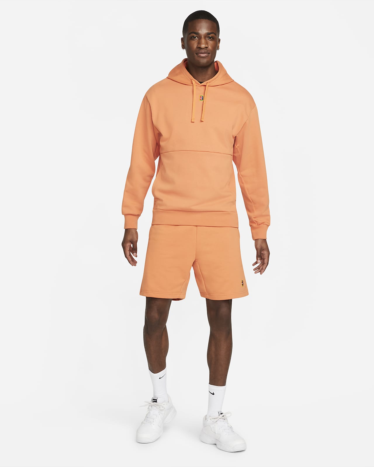 NikeCourt Sudadera con capucha de tenis de tejido Fleece - Hombre. Nike ES