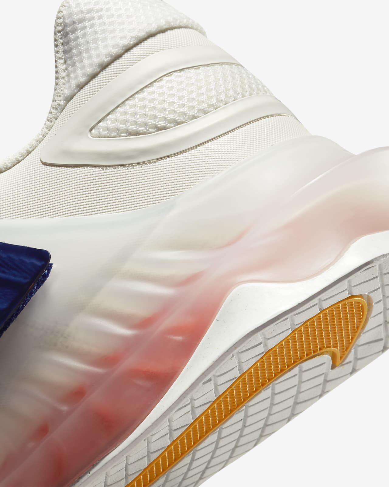 nike sollevamento pesi