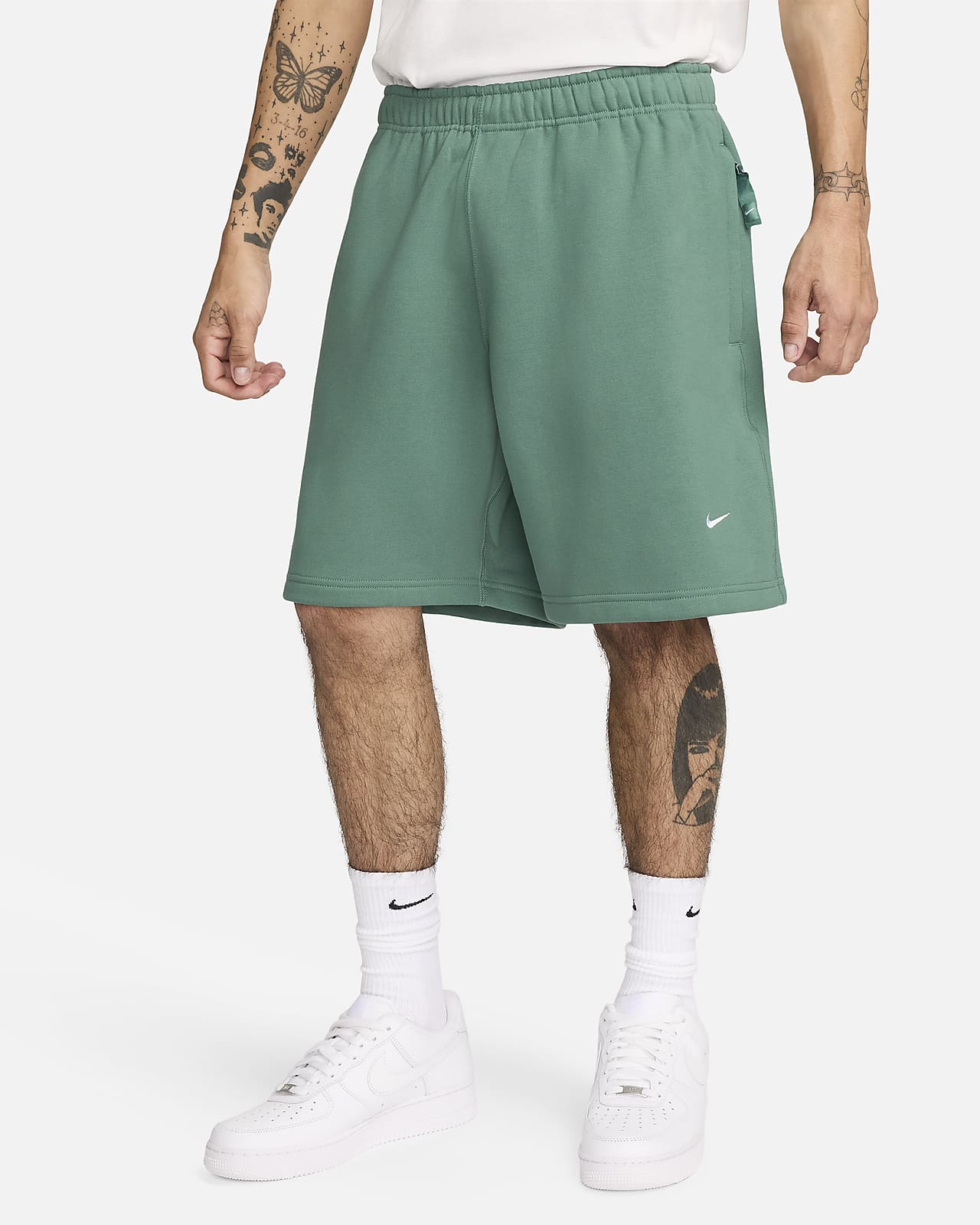 Nike Solo Swoosh Men's Fleece Shorts. Nike CH
