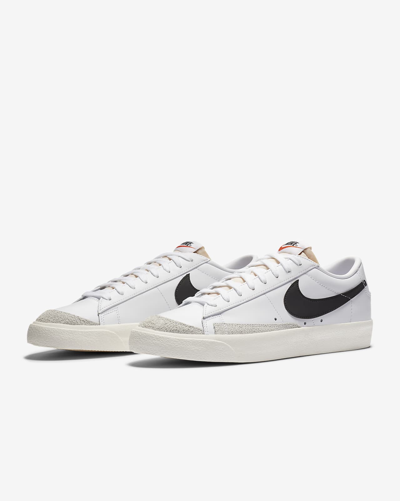 blazer low 77 white black