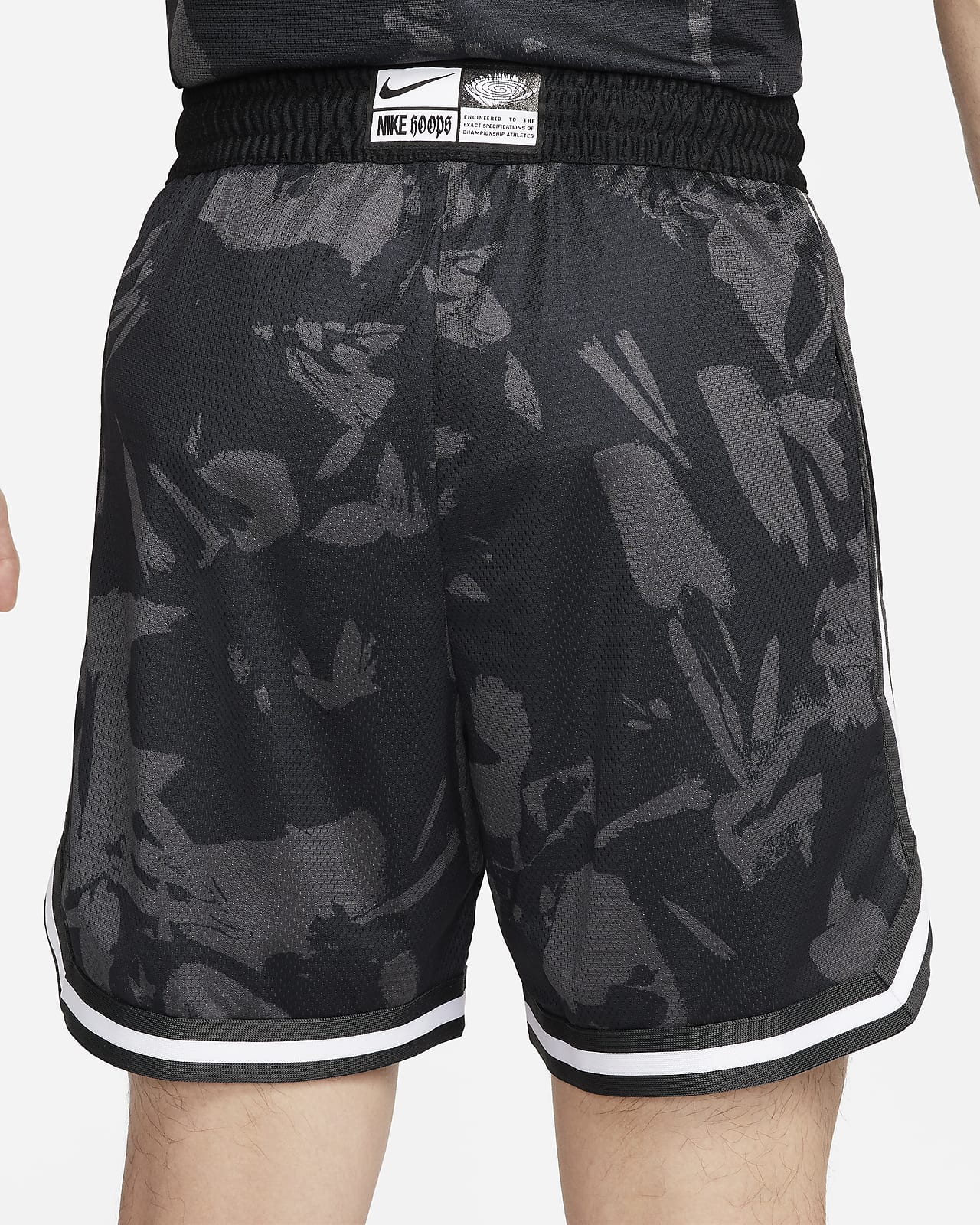 Nike DNA Men's Dri-FIT 6 Basketball Shorts.