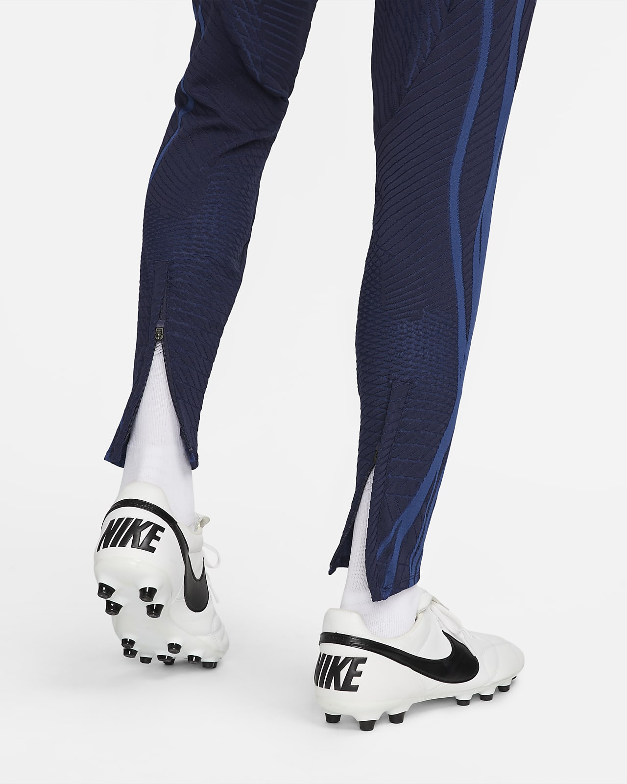 Brazil Strike Elite Men's Nike DriFIT ADV Knit Football Pants. Nike SE
