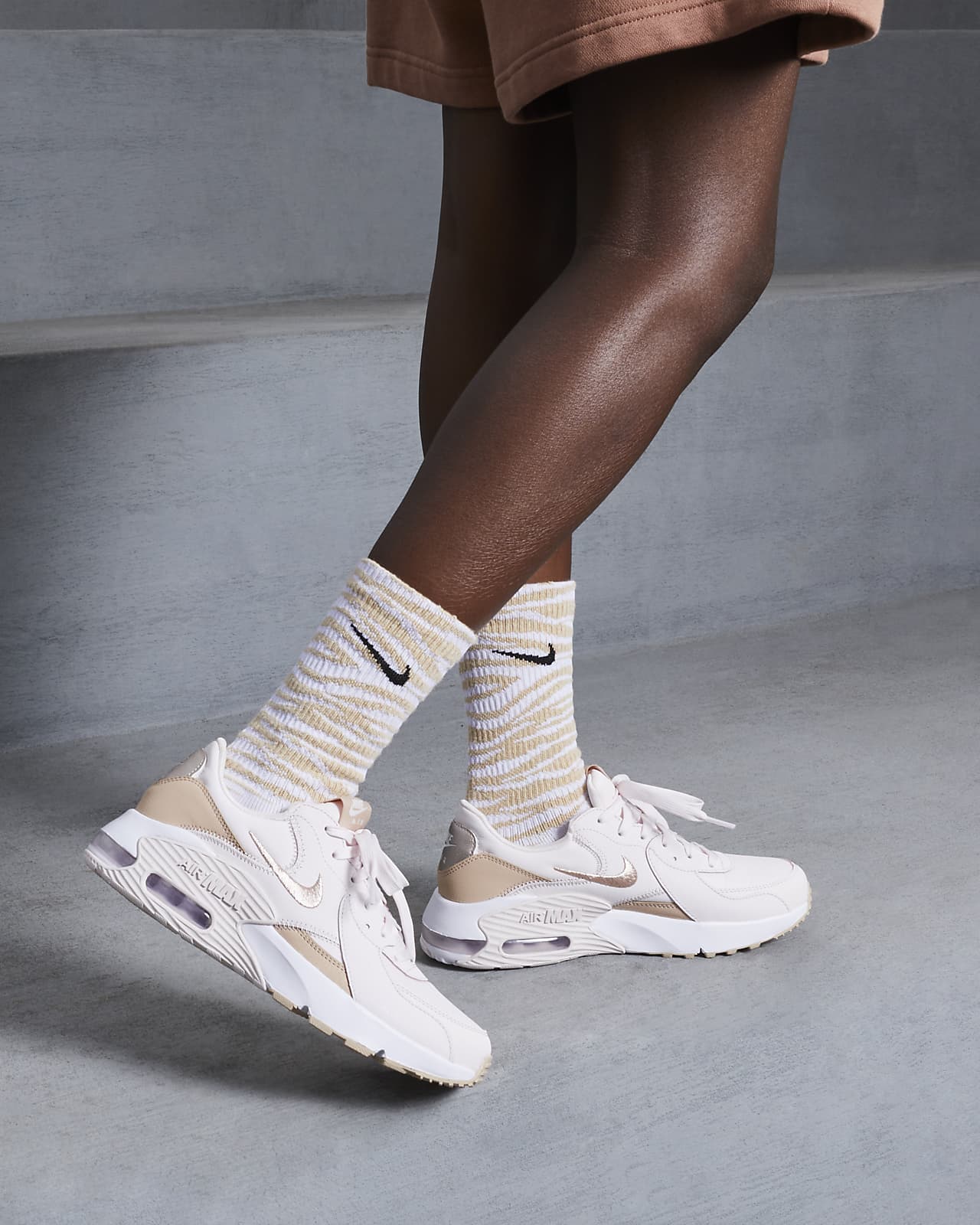 nike women air max