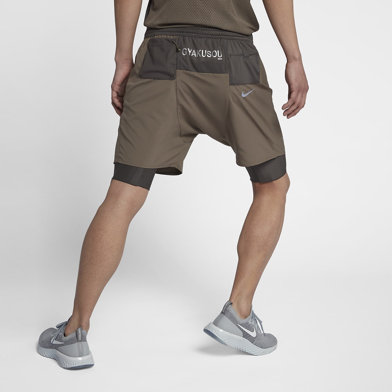 gyakusou running shorts