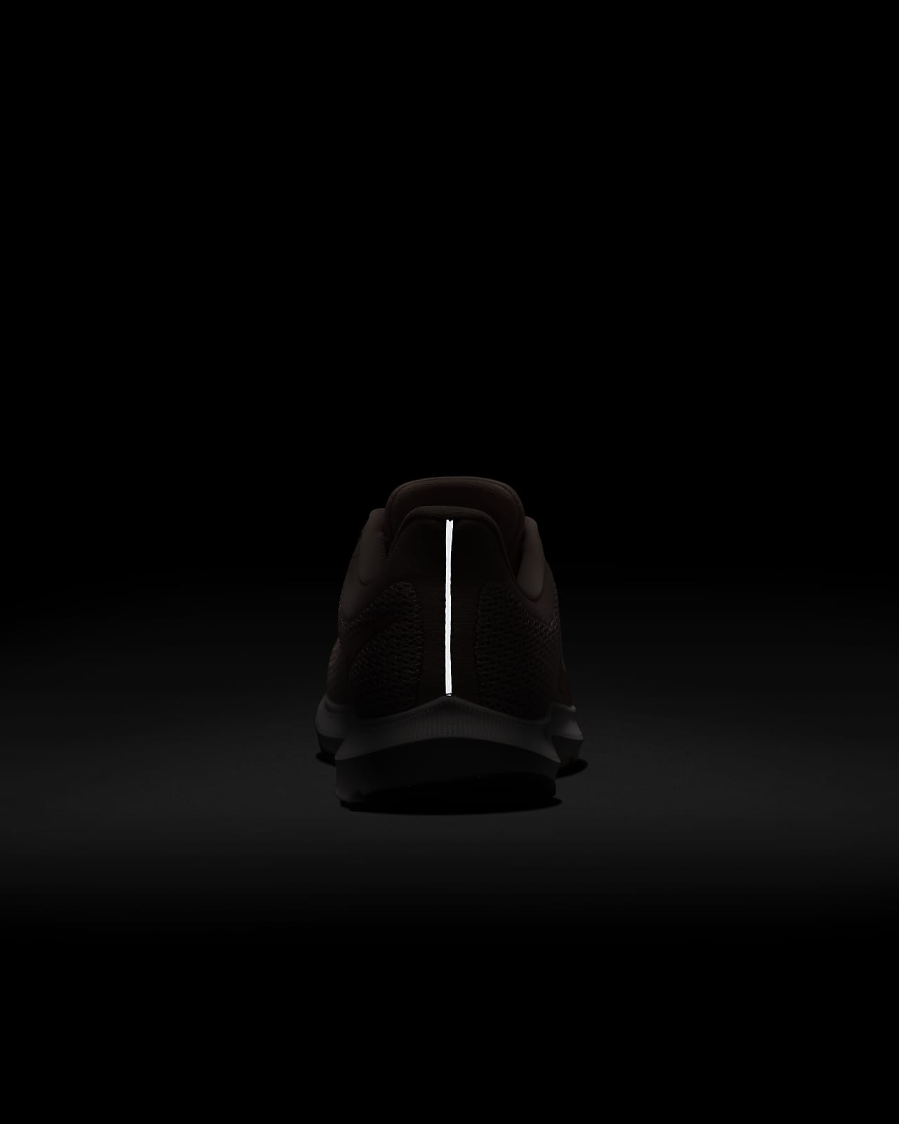 nike quest 2 women's running shoes white