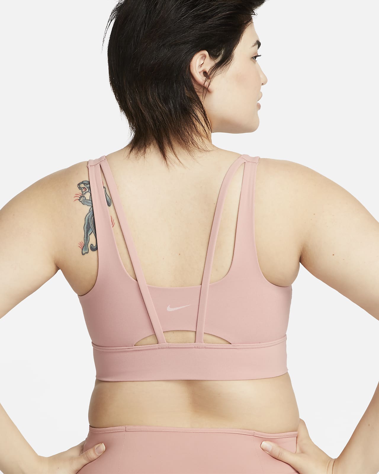 Nike Zenvy Gepolsterter Longline-Sport-BH mit leichtem Halt für Damen