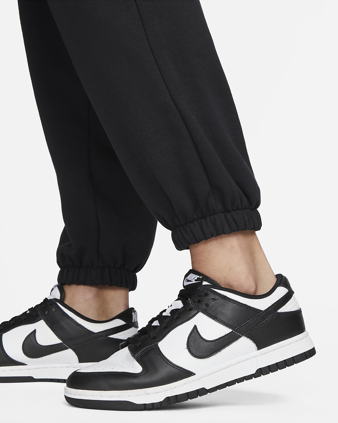 Nike Sportswear Pantalón de Fleece y ajuste de danza - Mujer. Nike ES