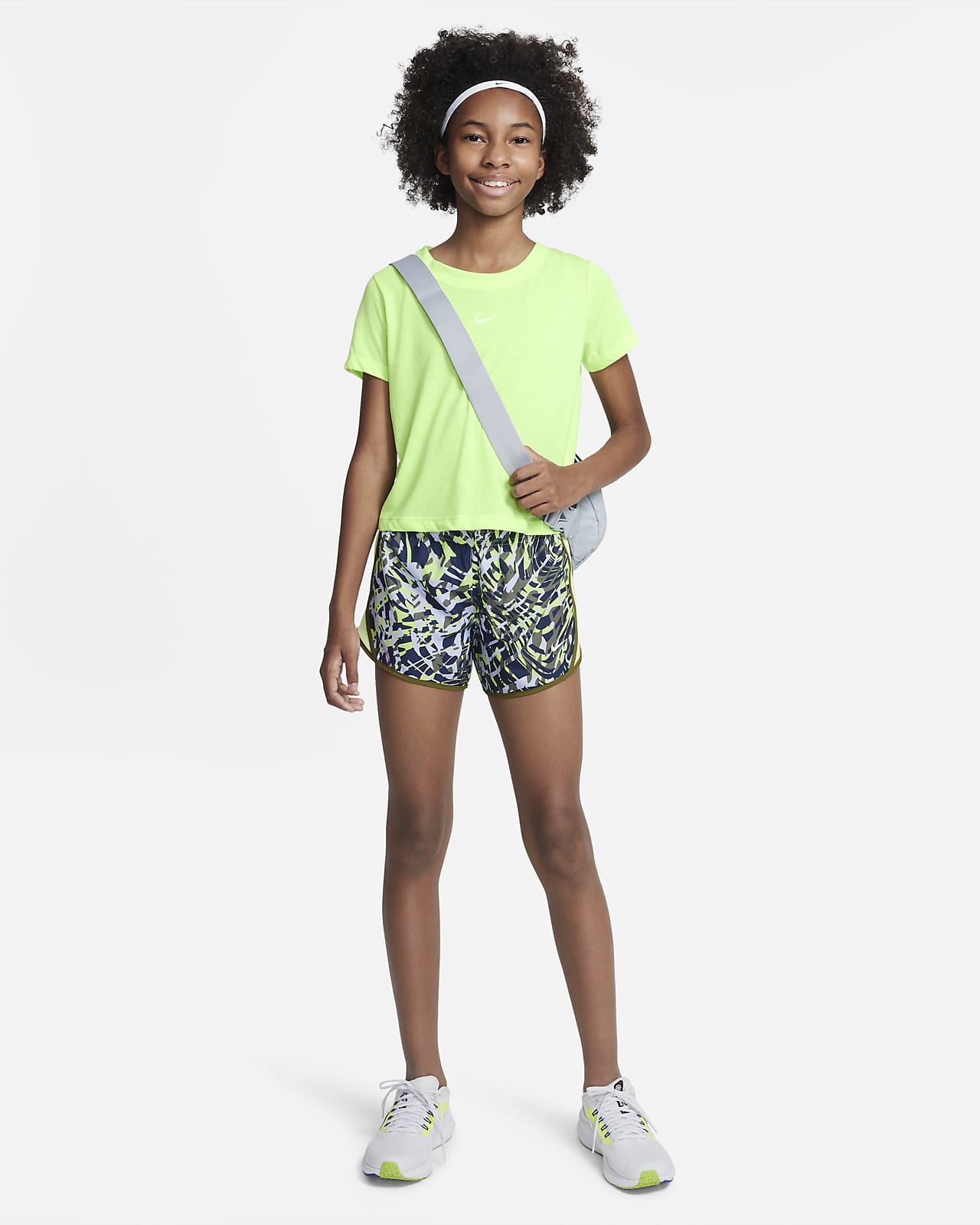 Nike Running Shorts Kids Girls Size 4 Years Black Pink Floral Dri Fit Shorts