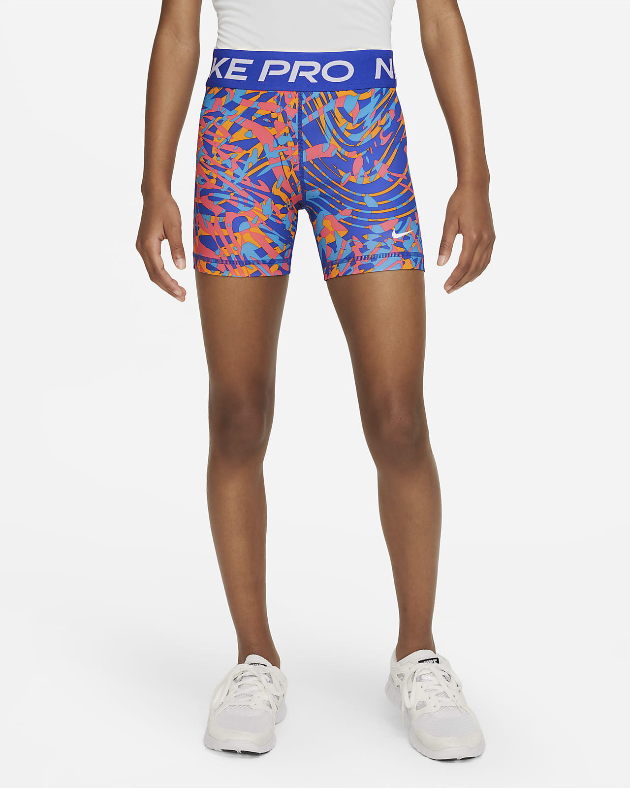romántico Converger teoría Nike Pro Older Kids' (Girls') 8cm (approx.) Shorts. Nike ID