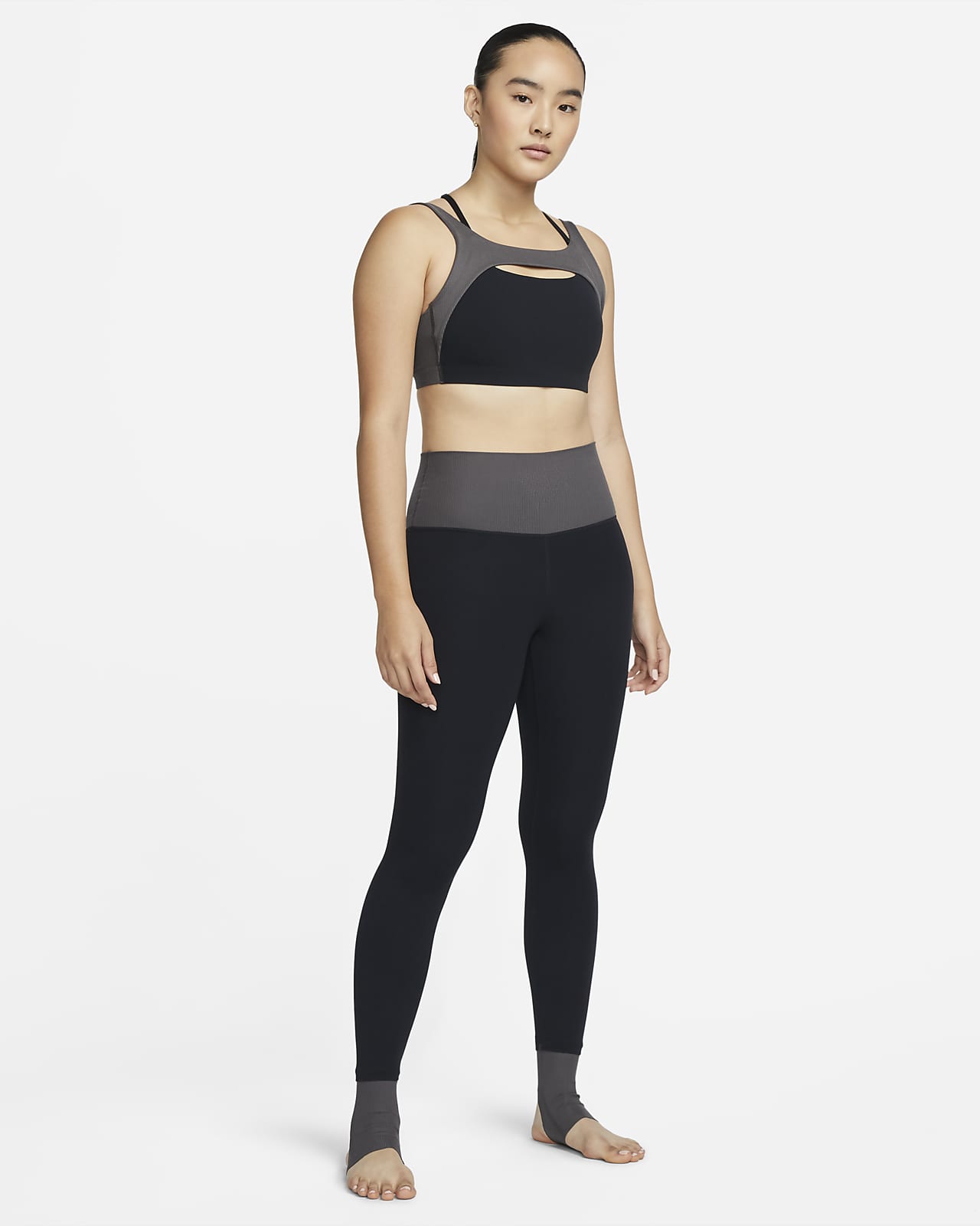 Nike Yoga Dri-FIT Luxe 女款高腰色塊九分內搭褲。Nike TW
