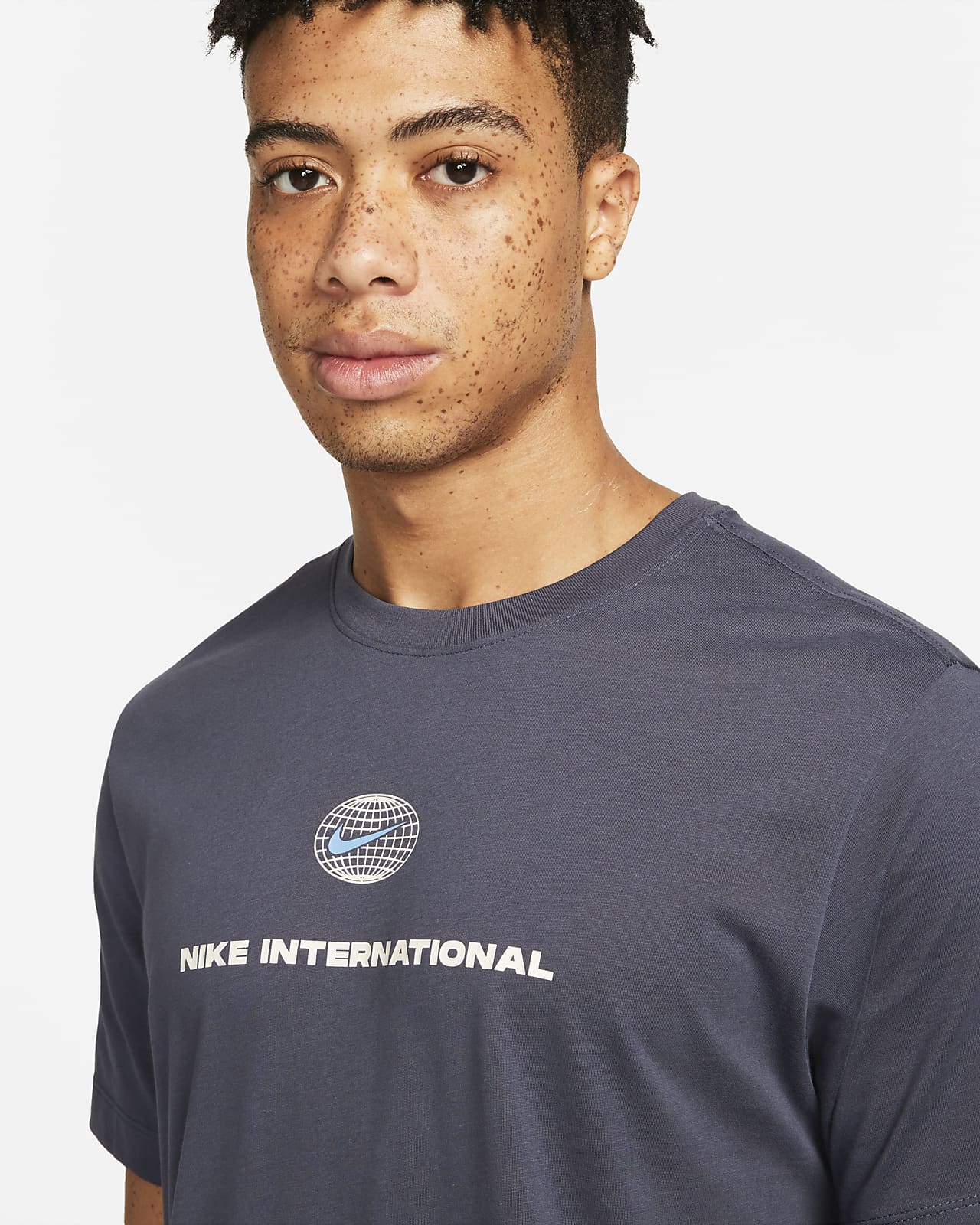 Playera de running Nike Dri-FIT Heritage. Nike.com
