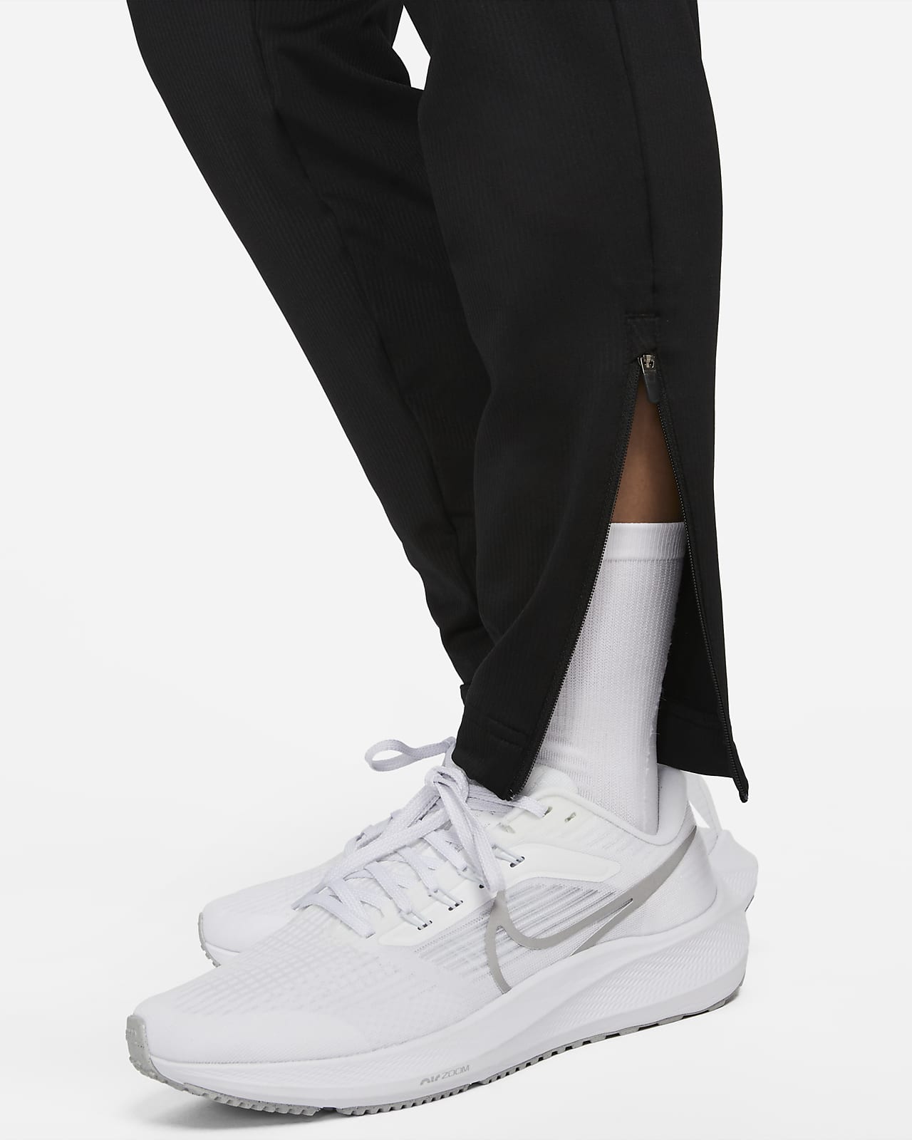 Circular trabajo licencia Nike Dri-FIT Essential Pantalón de running - Mujer. Nike ES