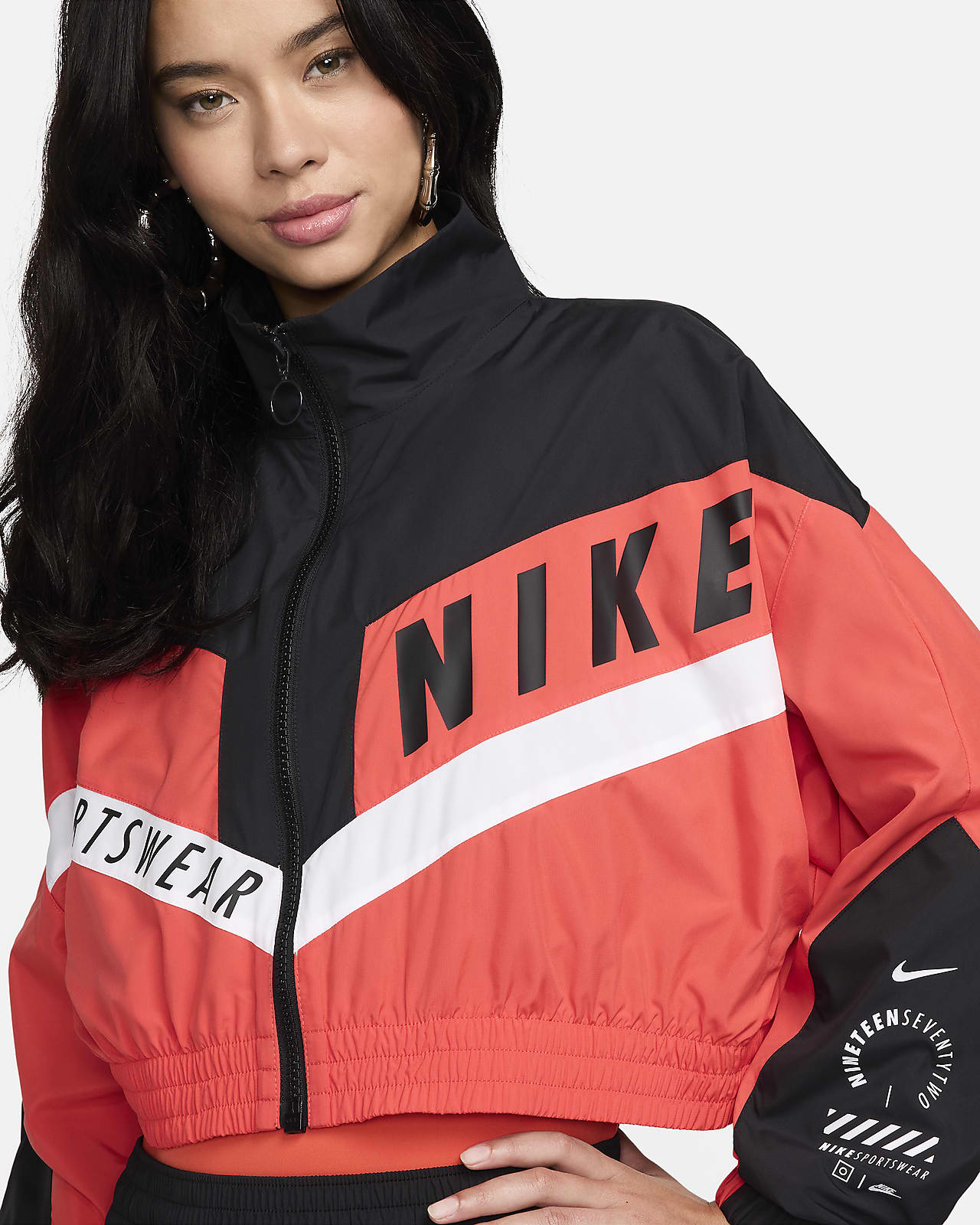 Nike Sportswear Women's Woven Jacket. Nike NO