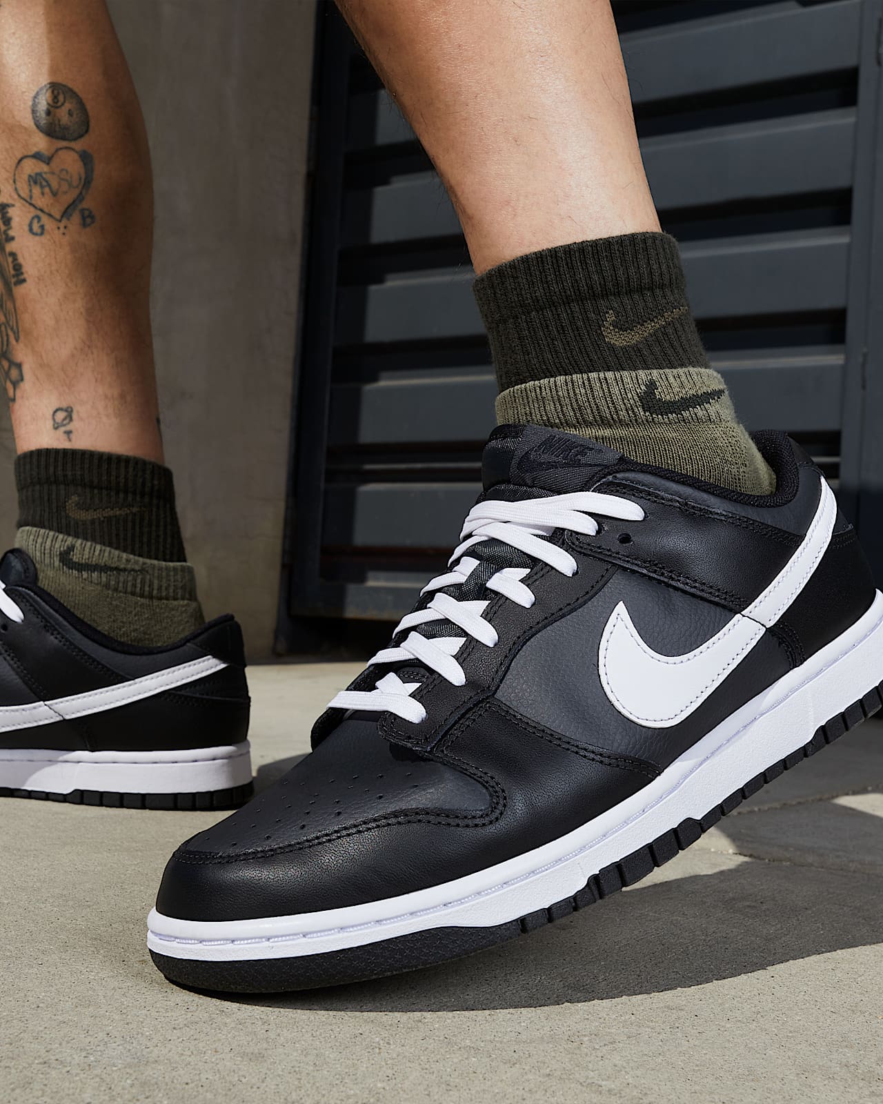 Calzado para hombre Nike Dunk Low Retro. Nike MX