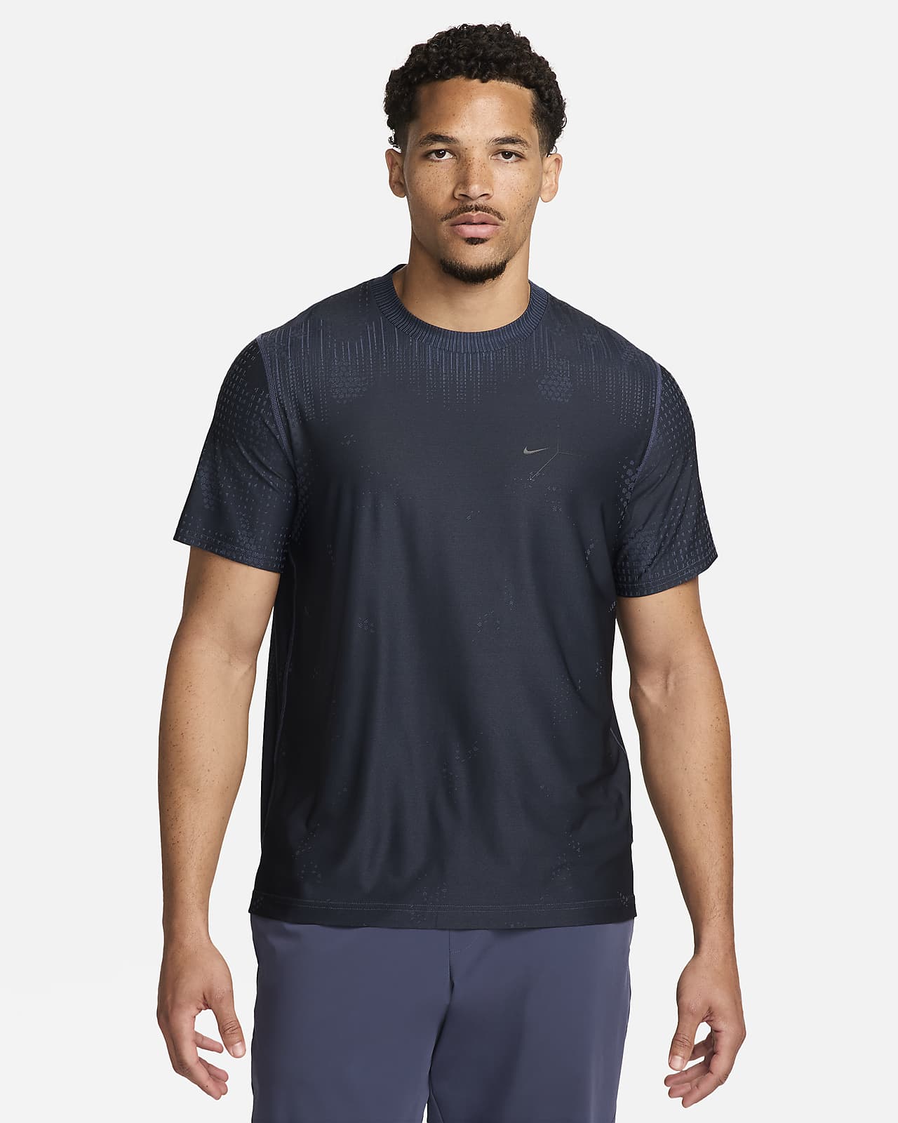 Nike A.P.S. Camiseta de manga corta Dri-FIT versátil con protección ADV - Hombre
