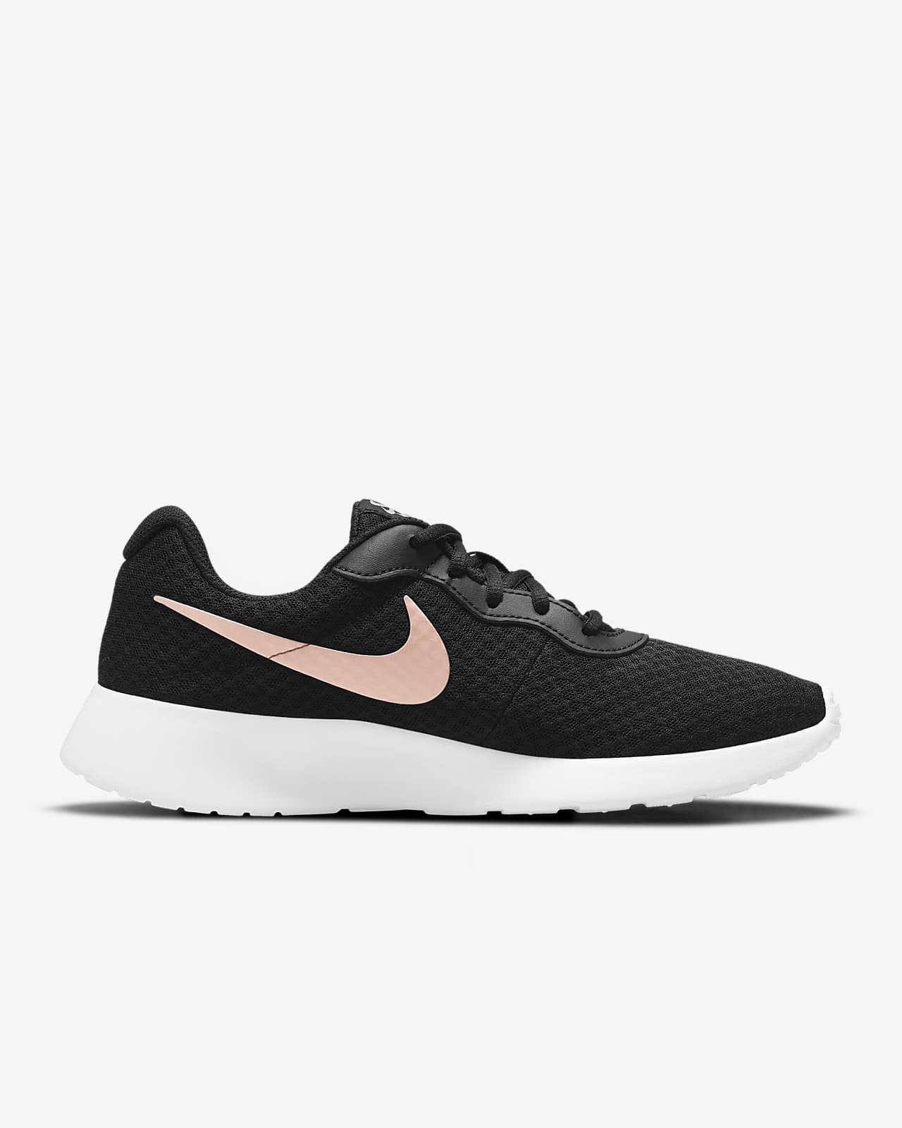 Nike tanjun hot sale preto e branco