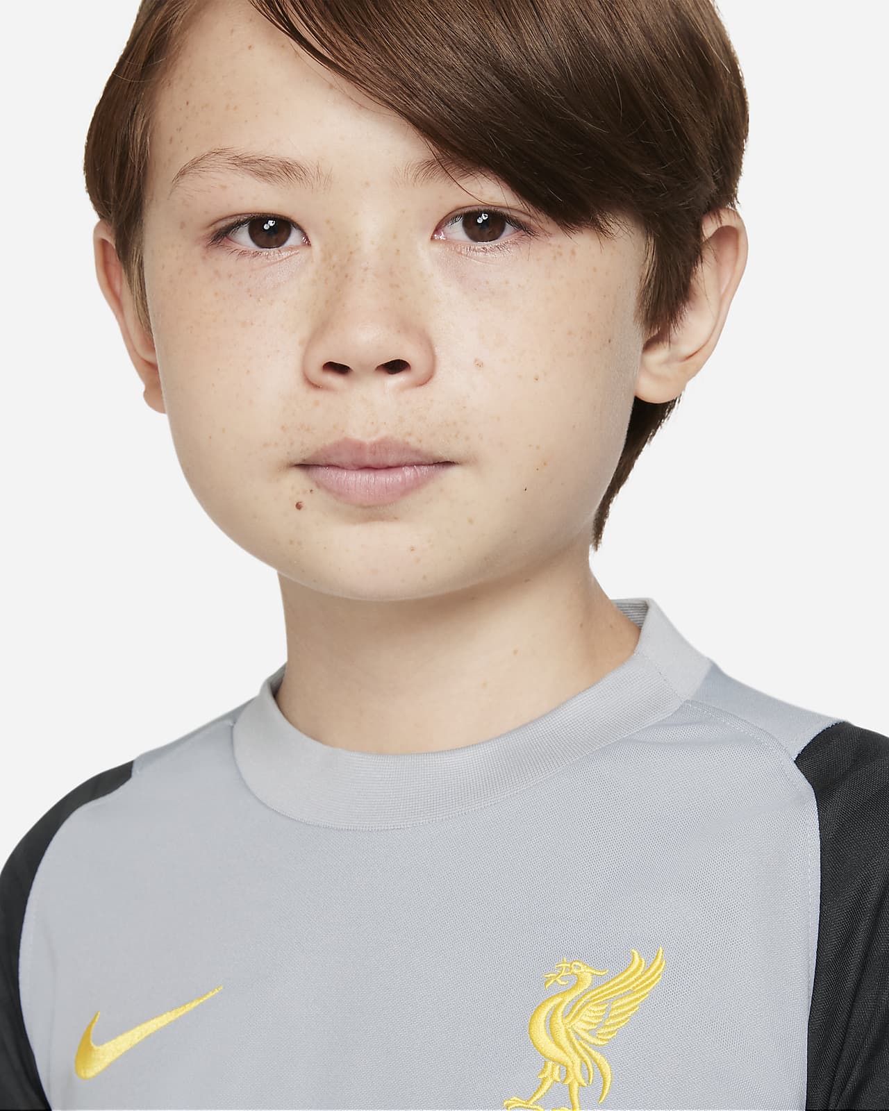 Liverpool F.C. Strike Older Kids' Nike Dri-FIT Short-Sleeve Football Top.  Nike ID