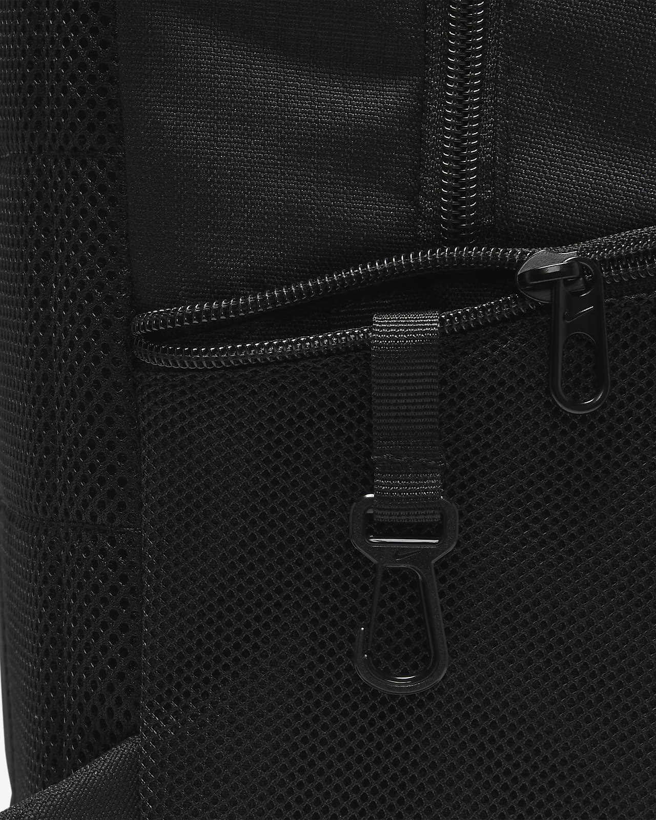 Nike Brasilia 9.5 Training Backpack (Extra Large, 30L).