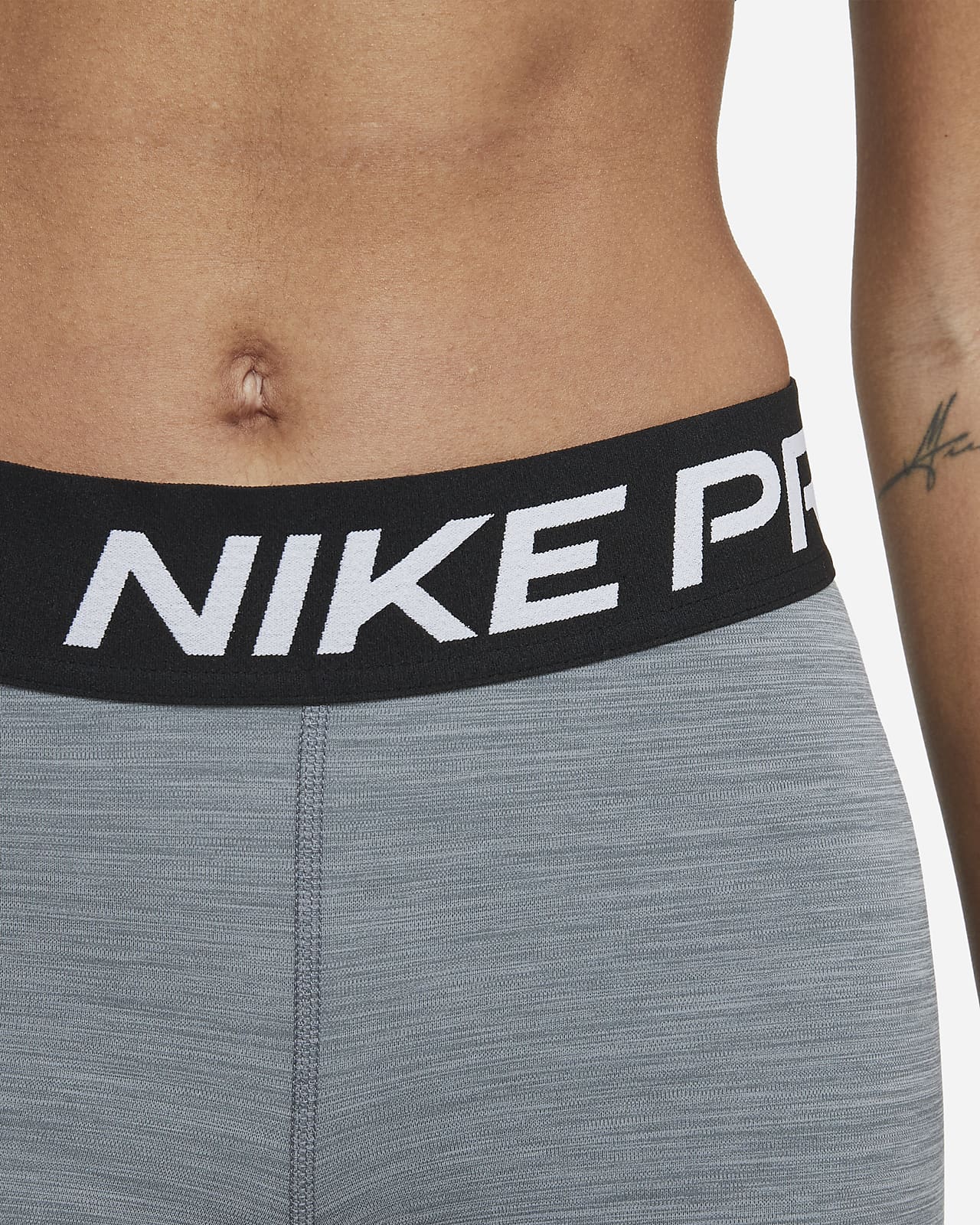 Pro-shorts (8 cm) kvinder. Nike DK