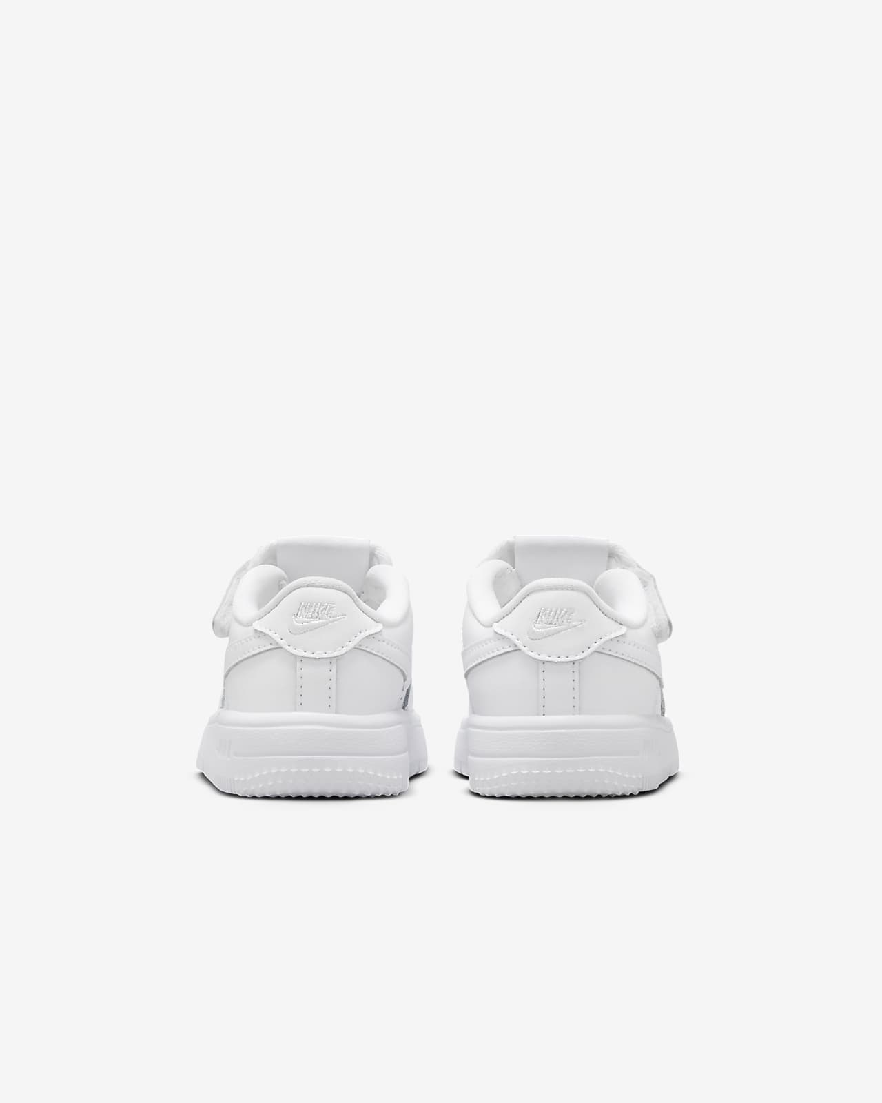 Baby white outlet nike air force