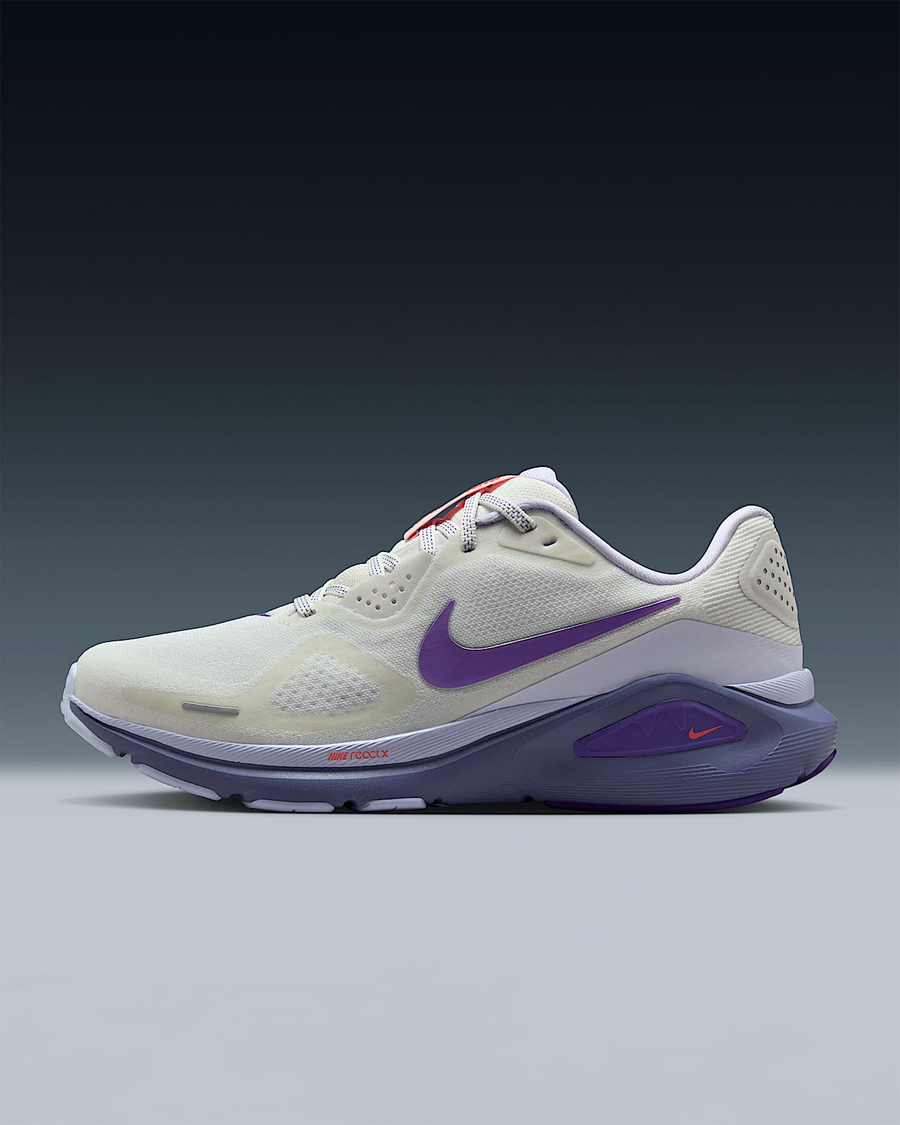Nike Structure 26