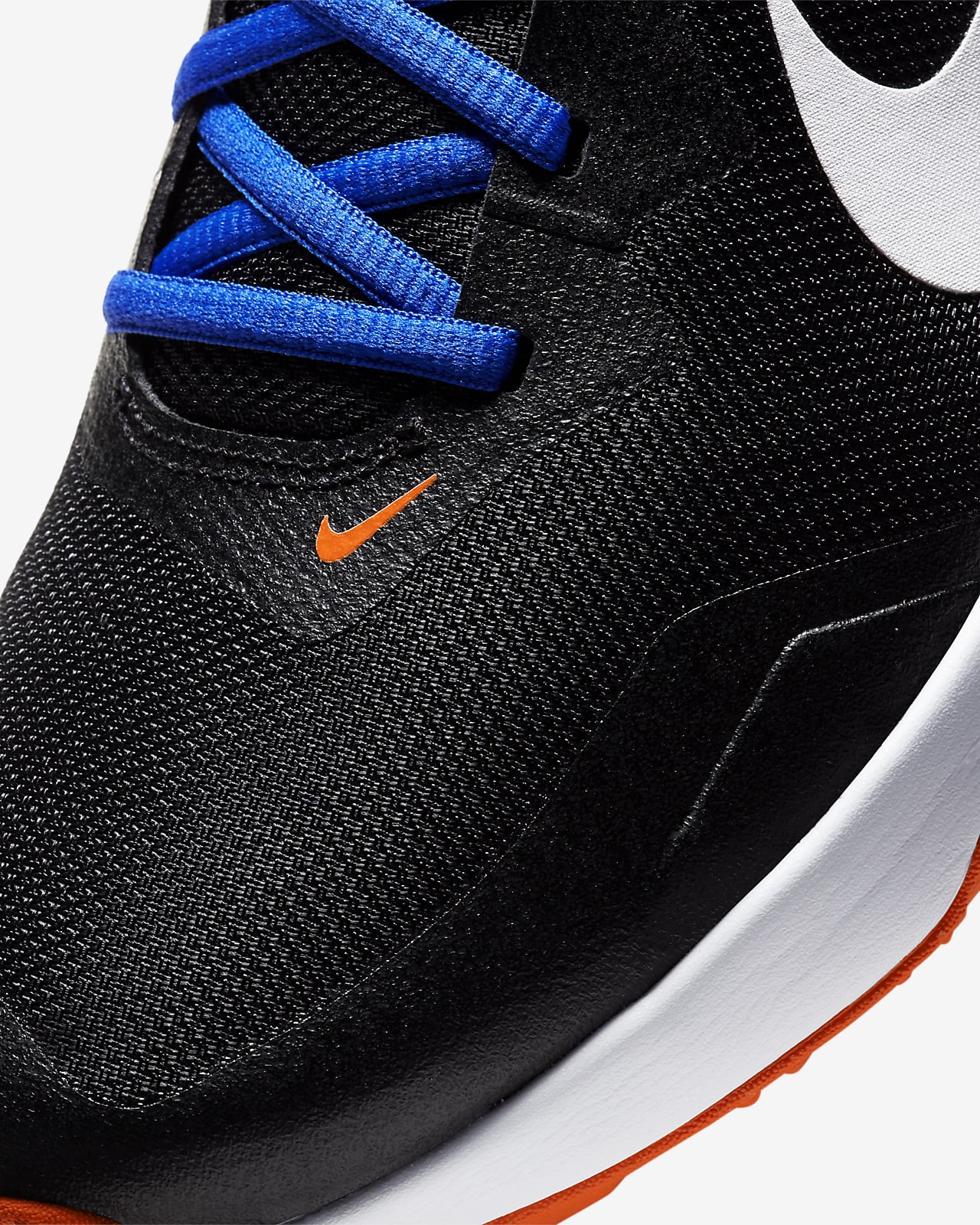 nike varsity compete trainer 2