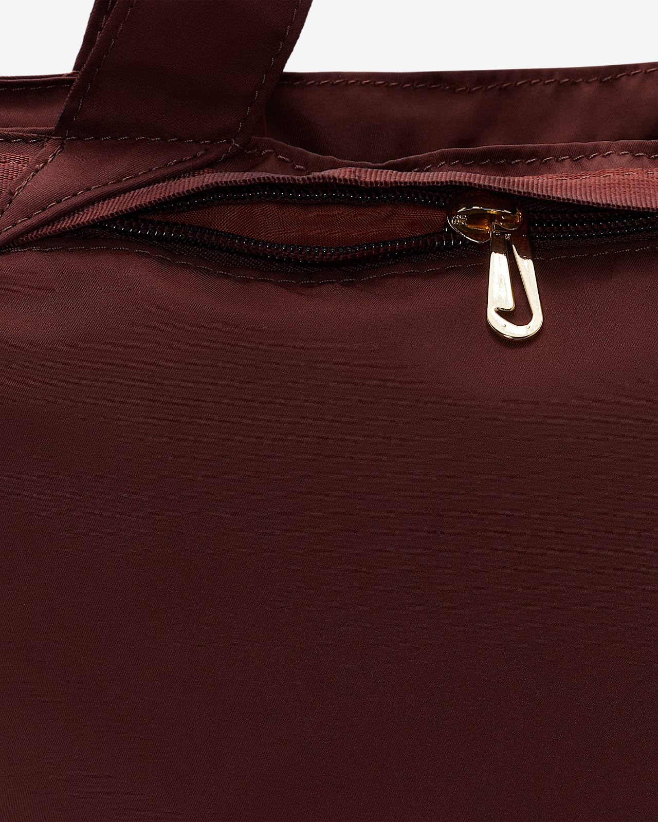 nike maroon bag