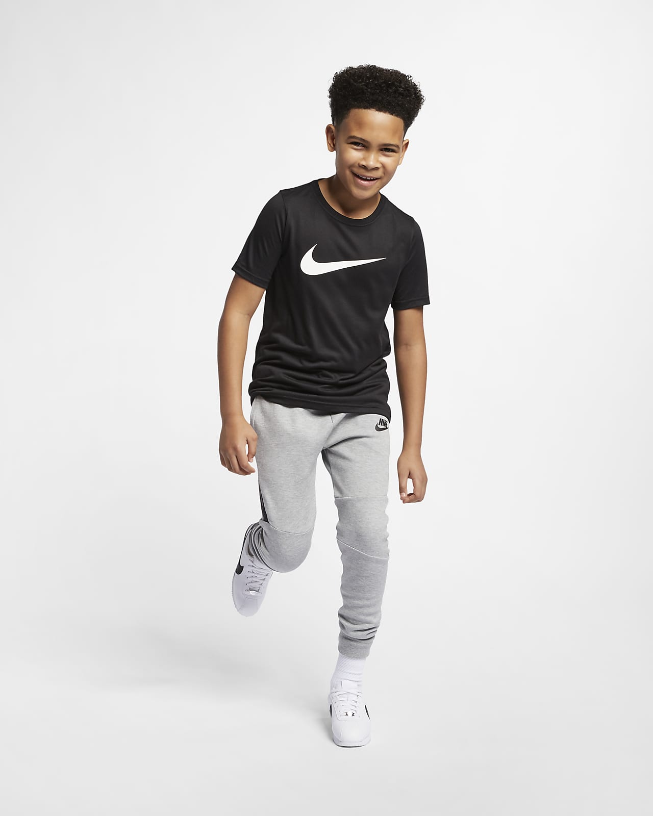 Nike公式 ナイキ Dri Fit ジュニア スウッシュ トレーニング Tシャツ オンラインストア 通販サイト