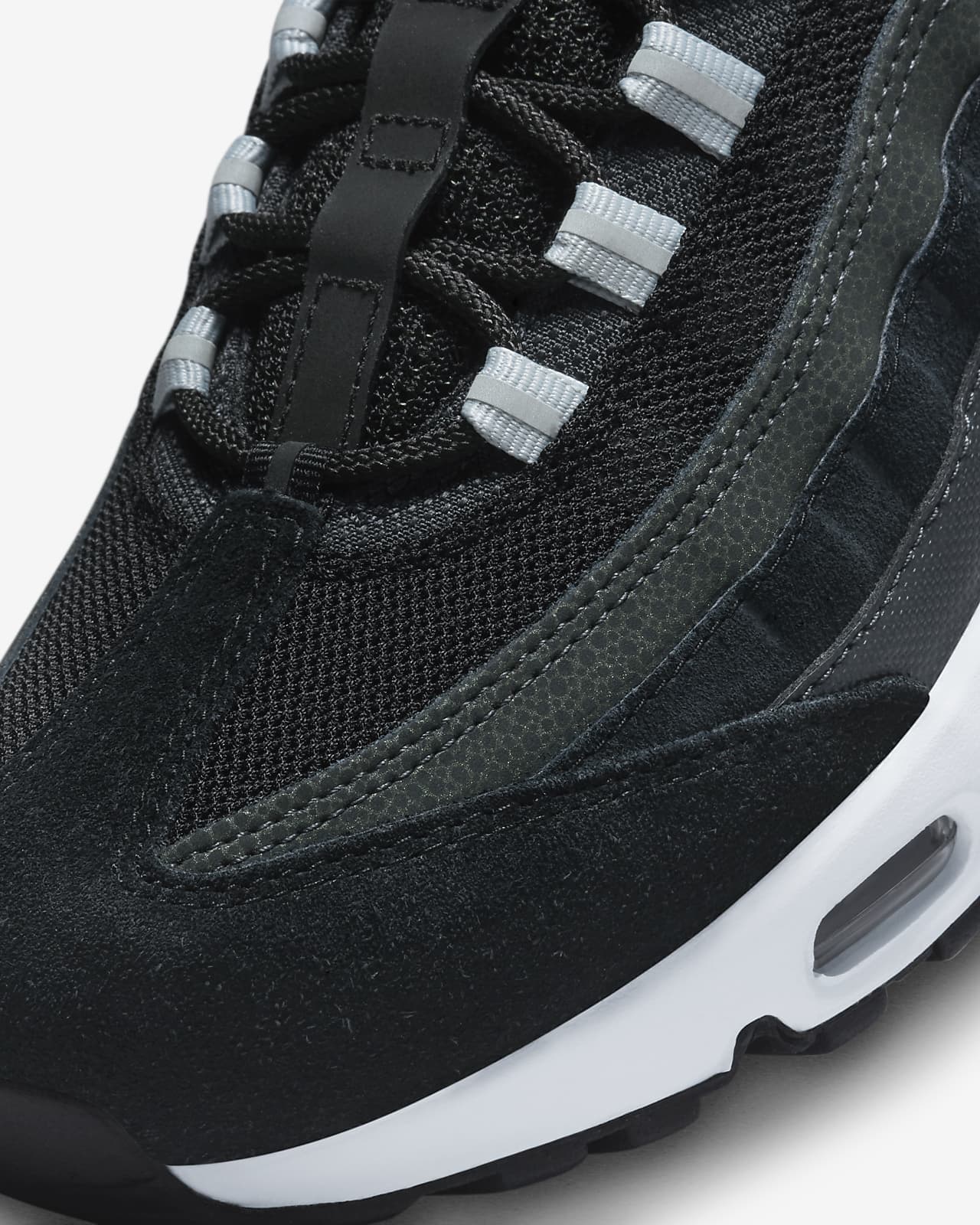 Nike Air Max 95 Men's Shoes. Nike LU