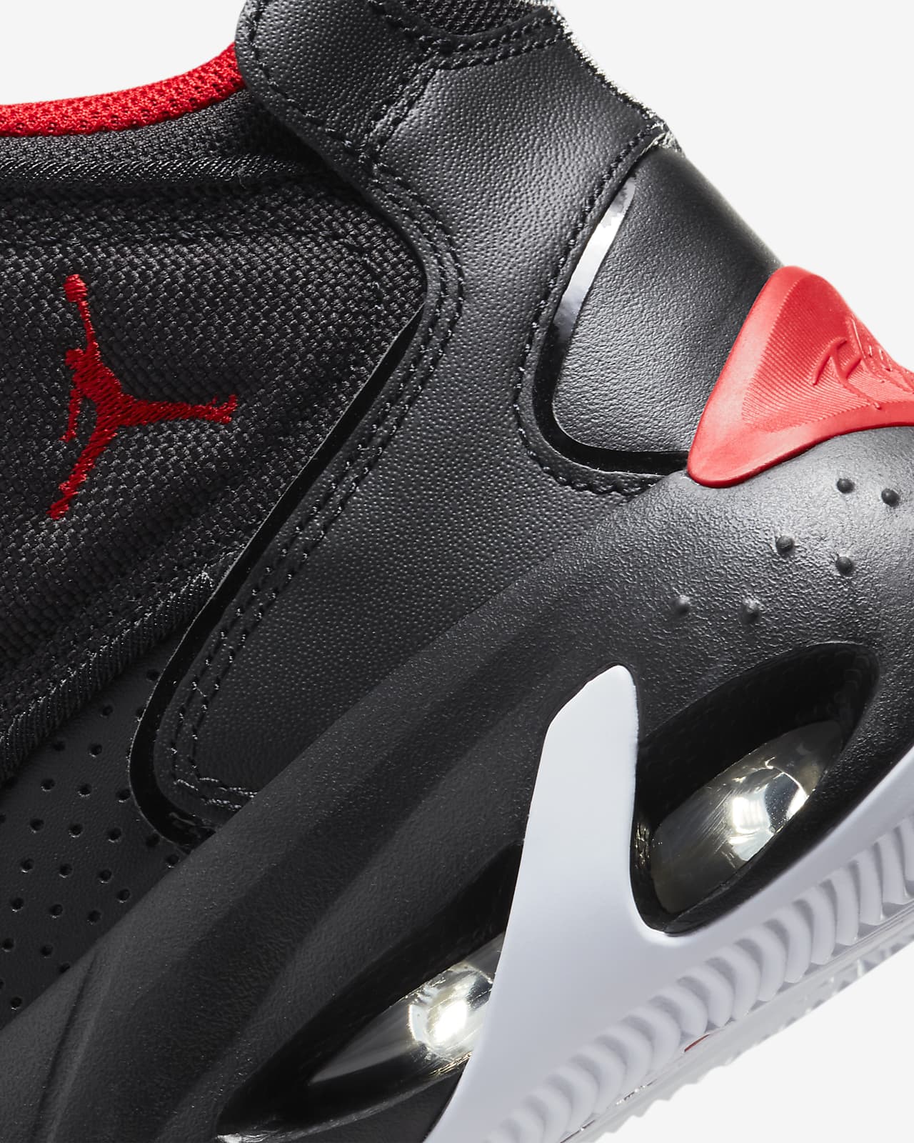 Jordan Max Aura 4 Herenschoenen. Nike BE