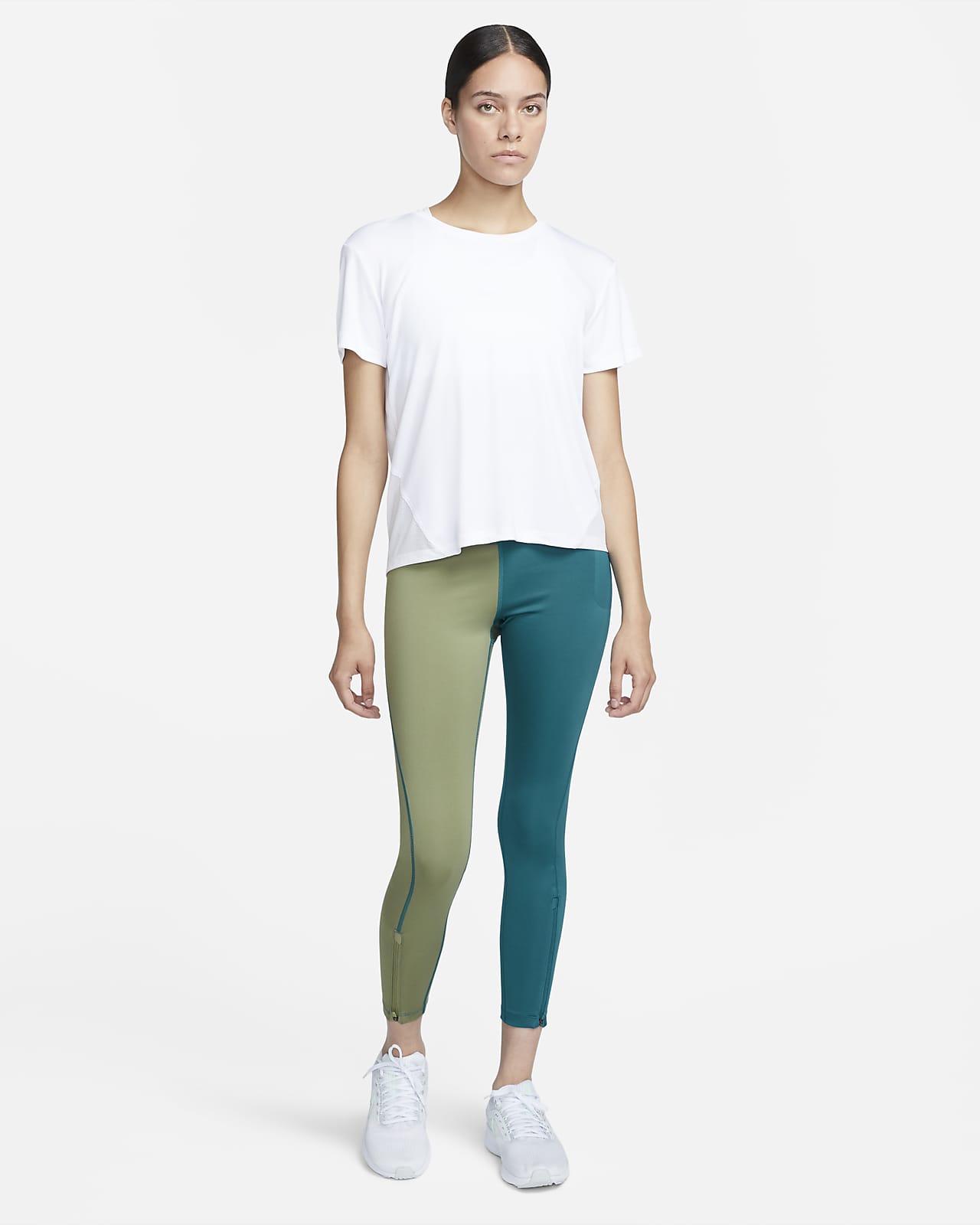Nike Fast Women's MidRise 7/8 Running Leggings with Pockets. Nike RO