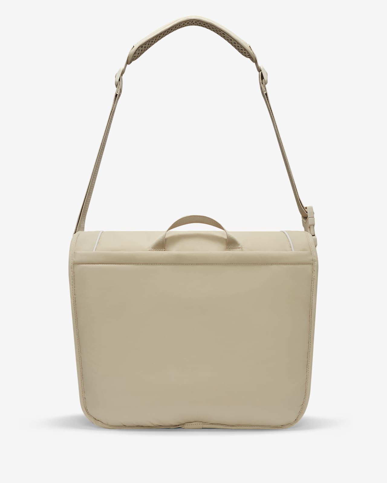 Nike Sportswear Essentials Messenger Bag (15L). Nike PT