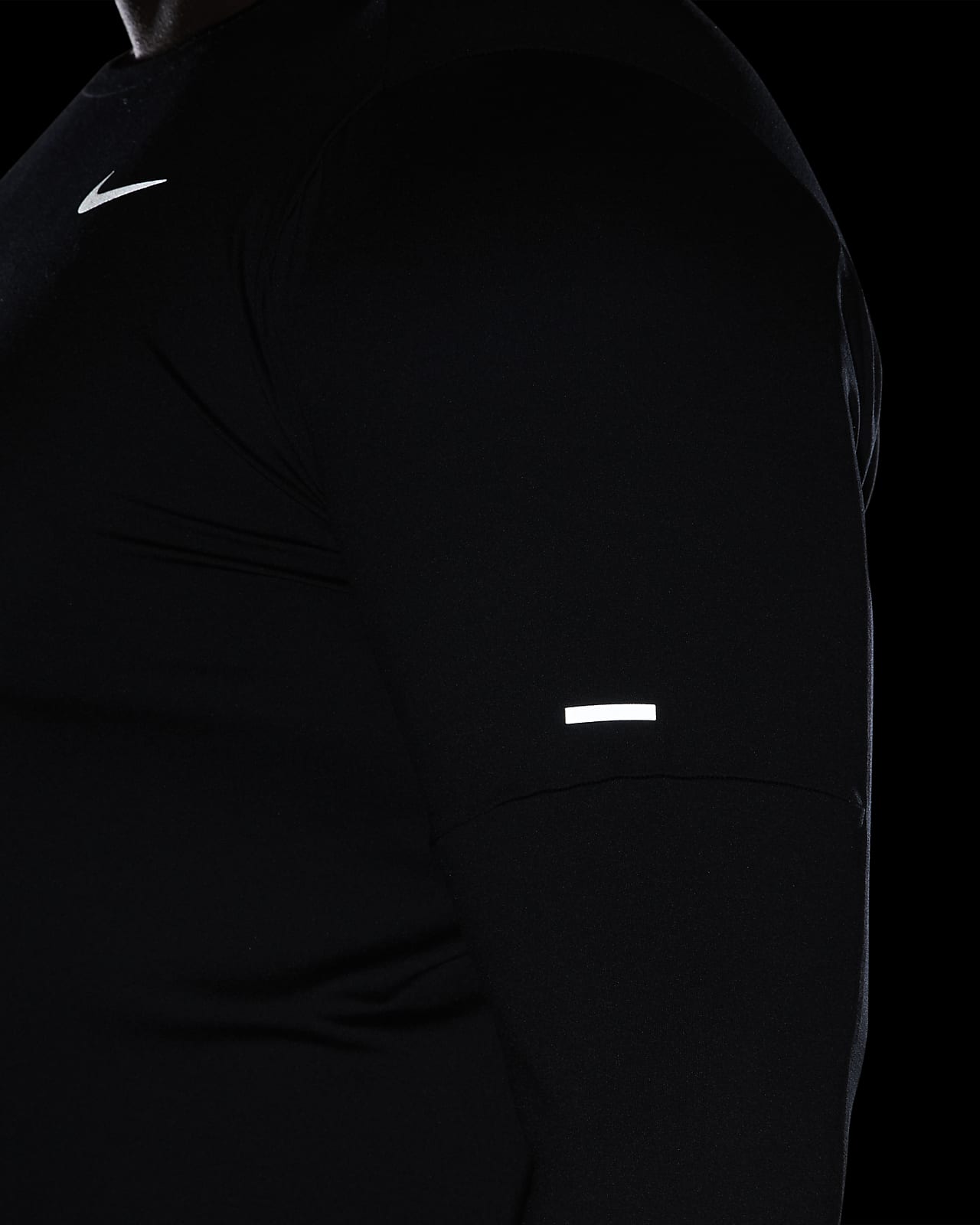 Sudadera Running Essentials - Negro Reebok | Reebok Mexico