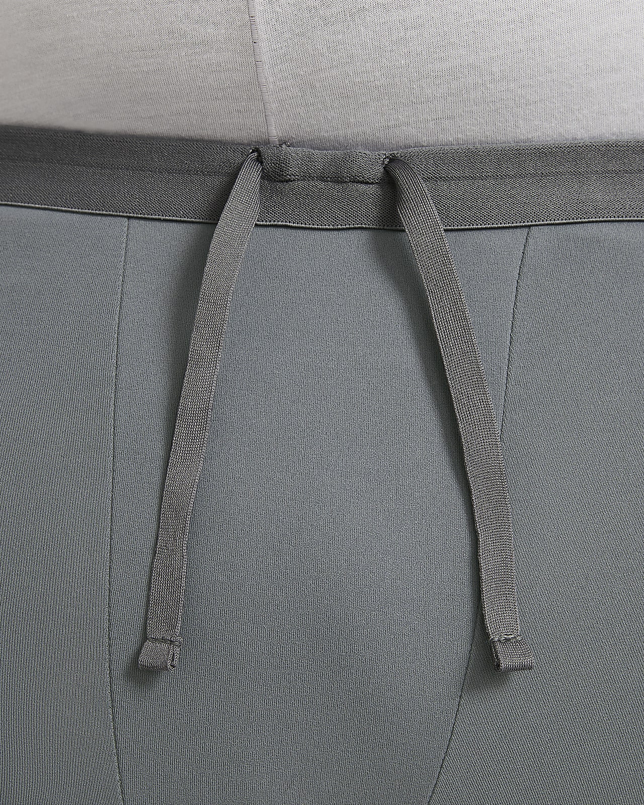 nike yoga standard fit