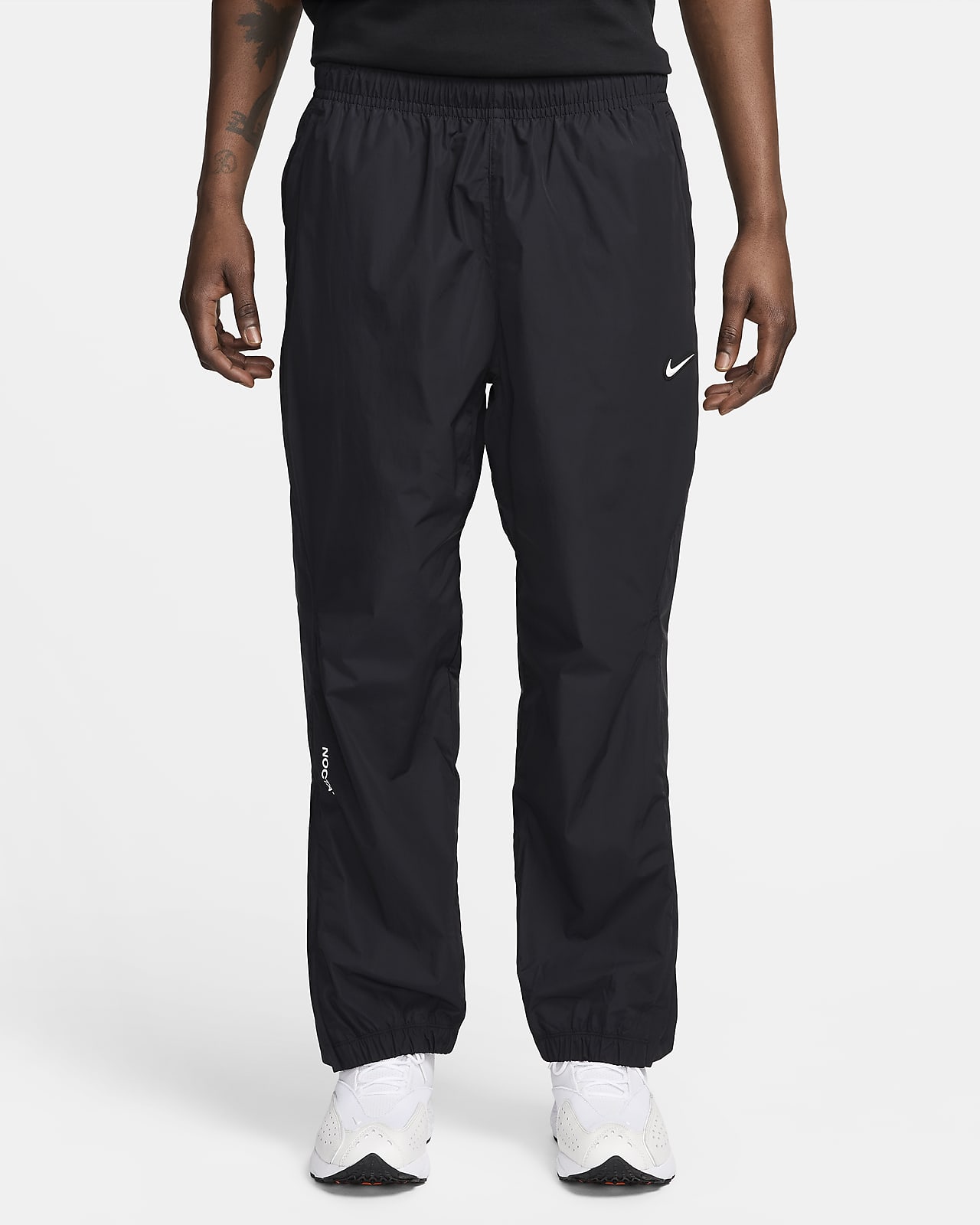 Nike woven clearance tracksuit bottoms