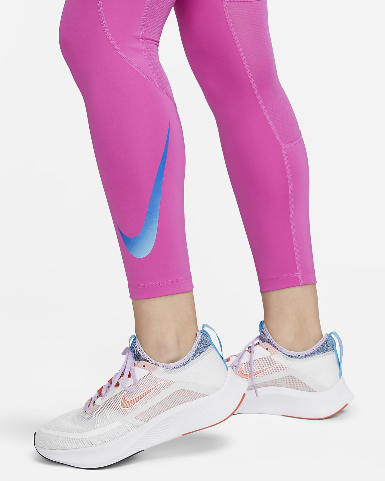 NWT Women's SMALL Nike Burgundy Swoosh Run Mid-Rise 7/8 Length Running  Tights