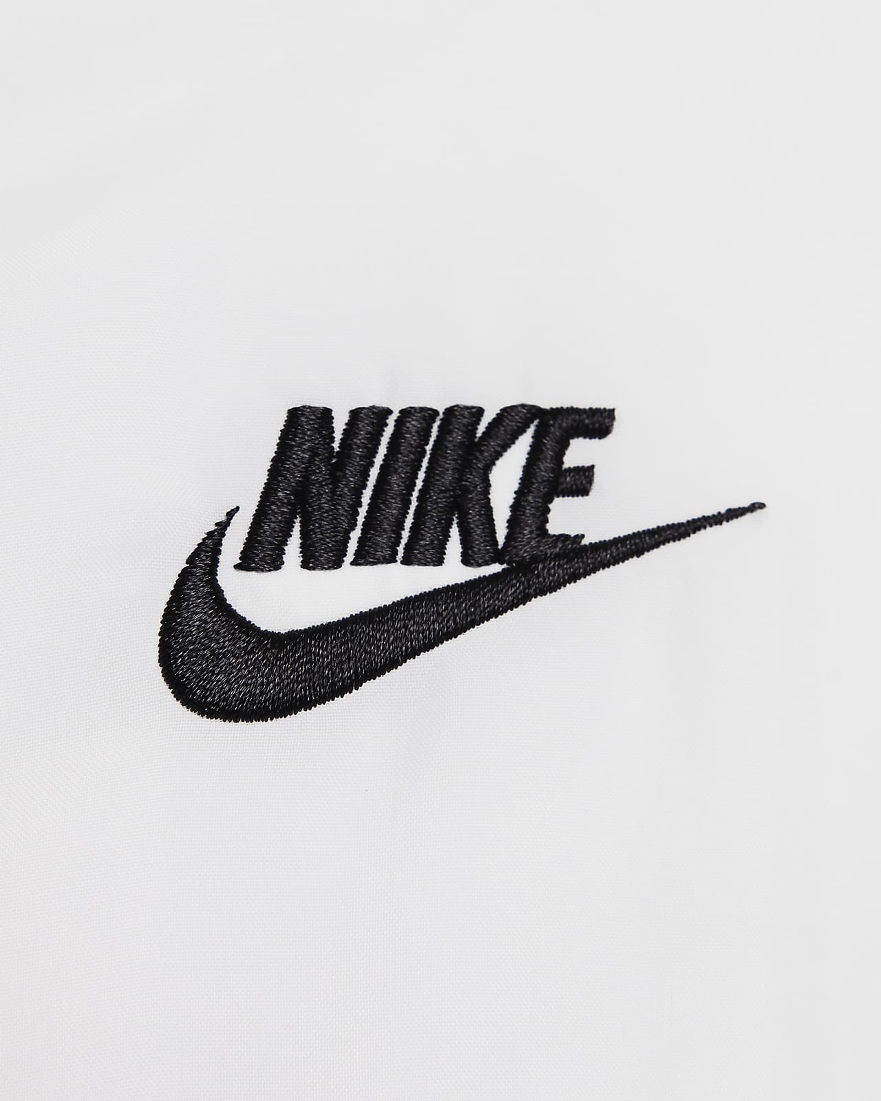 Nike Sportswear Therma-FIT Classic Jacket. Women\'s Puffer Hooded Loose Nike