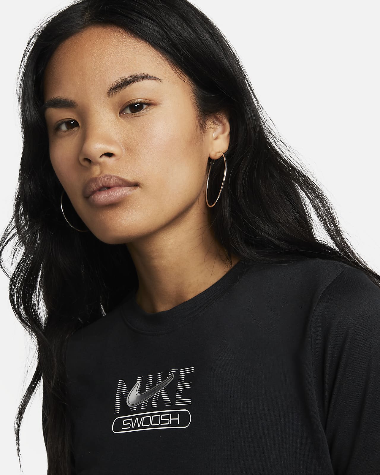 Nike Sportswear Women's Slim Cropped T-Shirt. Nike SA