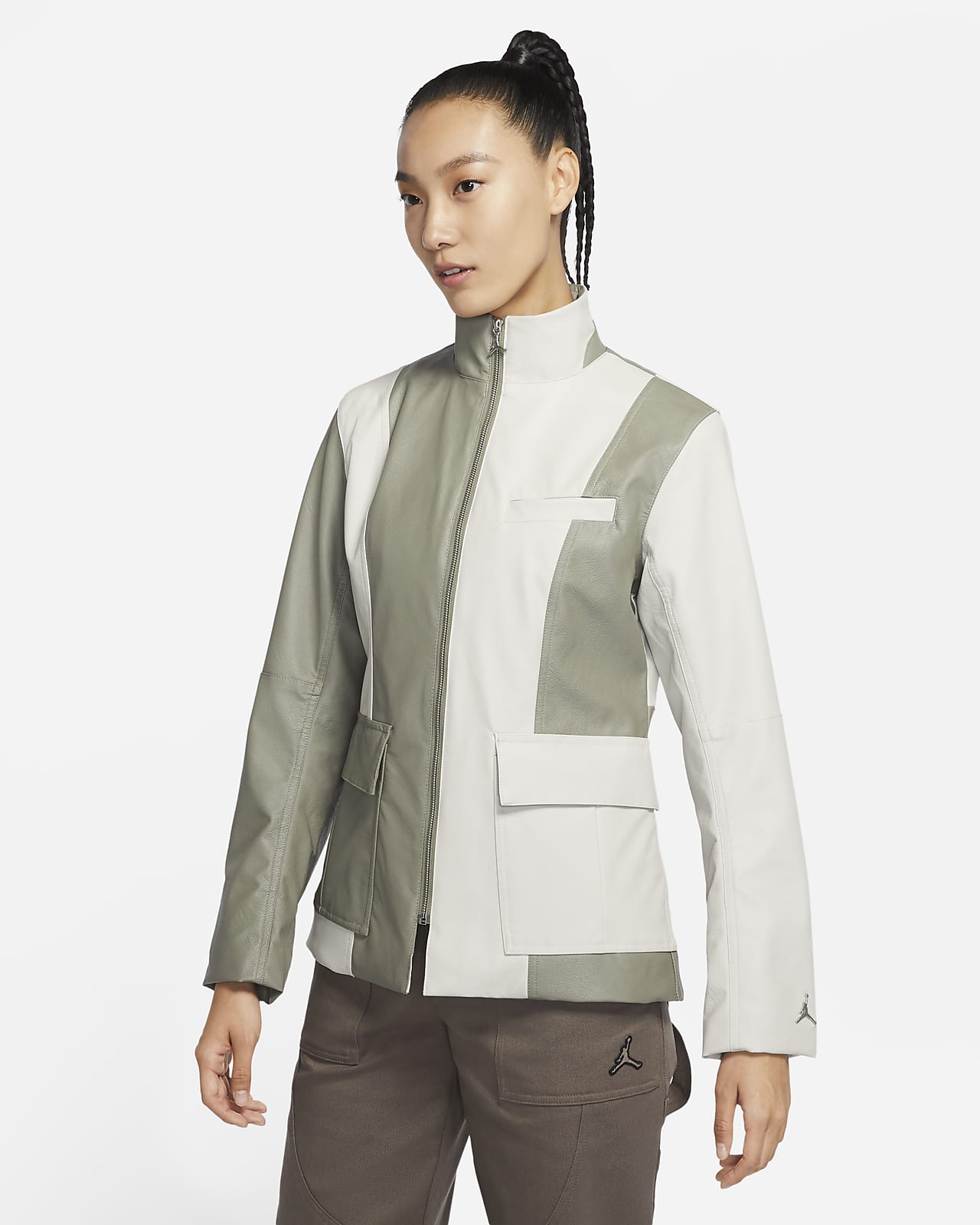 Chamarra para mujer Jordan New Classics Capsule 2.0. Nike MX