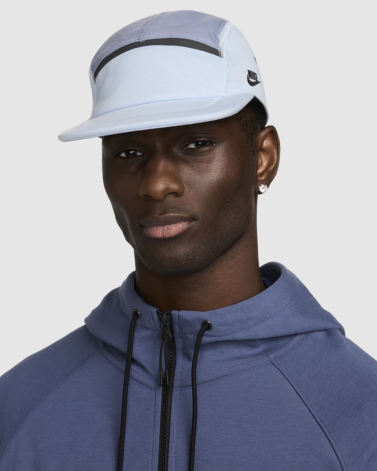 Nike Fly Yumuşak Tech Fleece Şapka