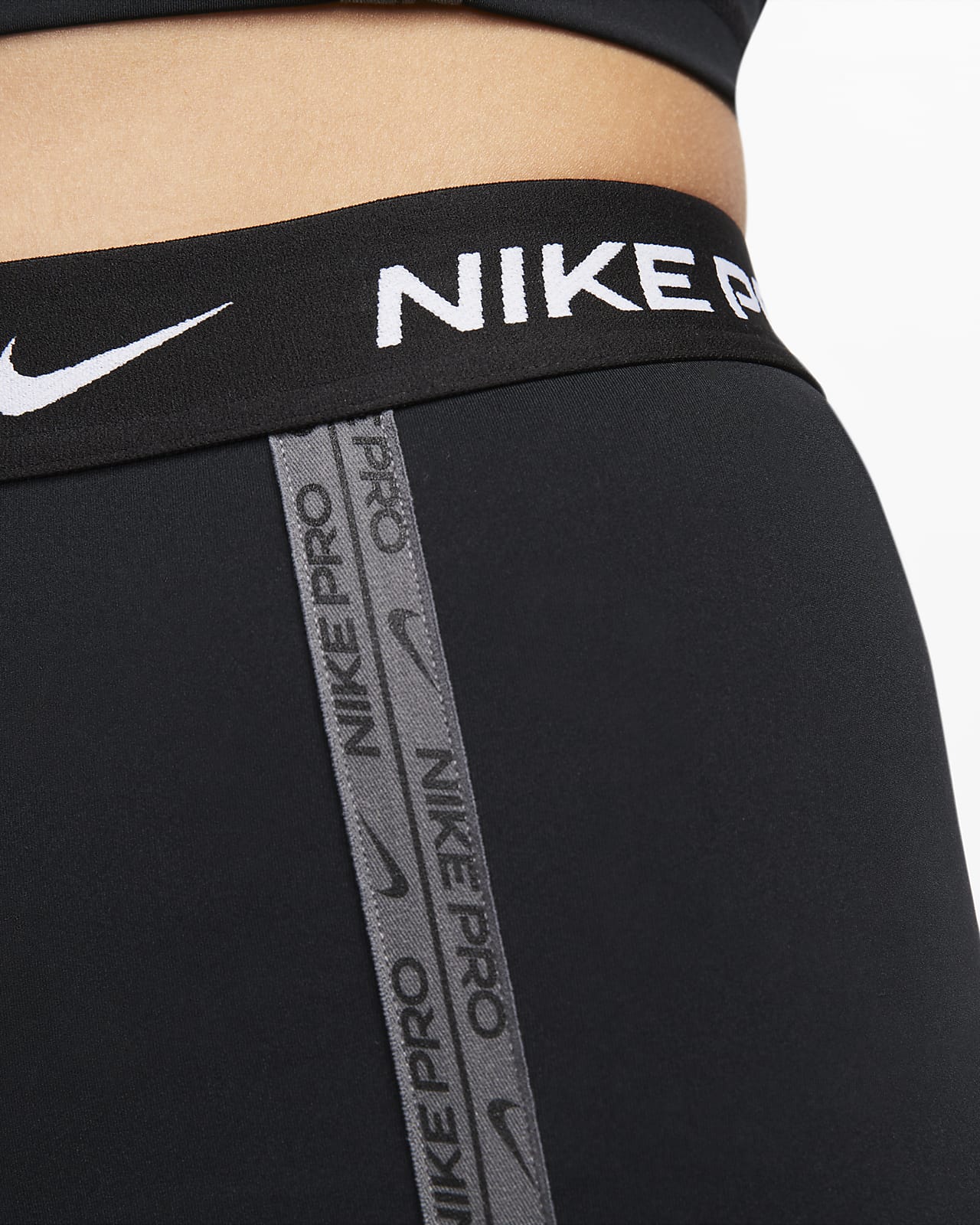 Nike Pro Dri-FIT Women's High-Waisted 8cm (approx.) Shorts. Nike AT