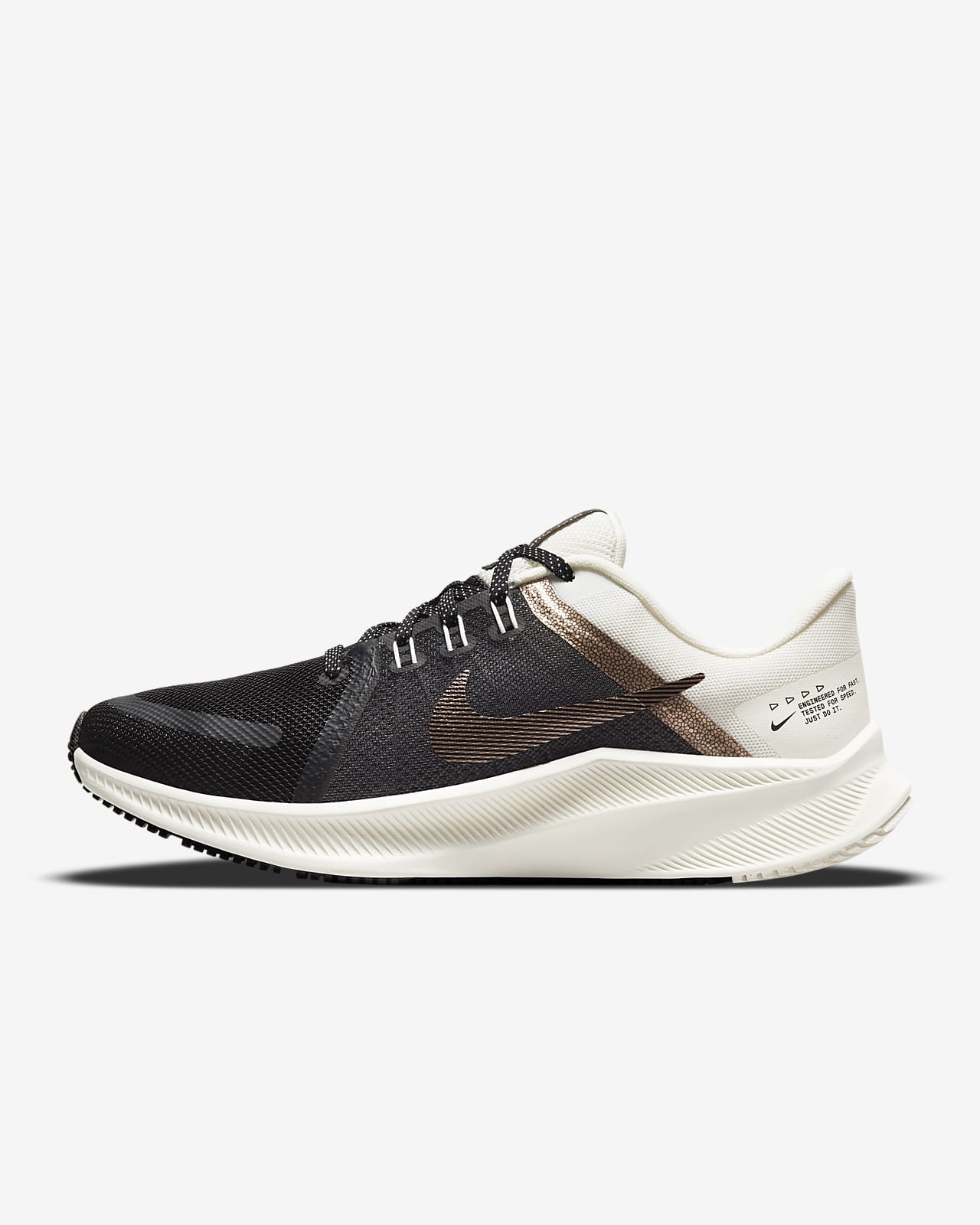 nike quest running shoes