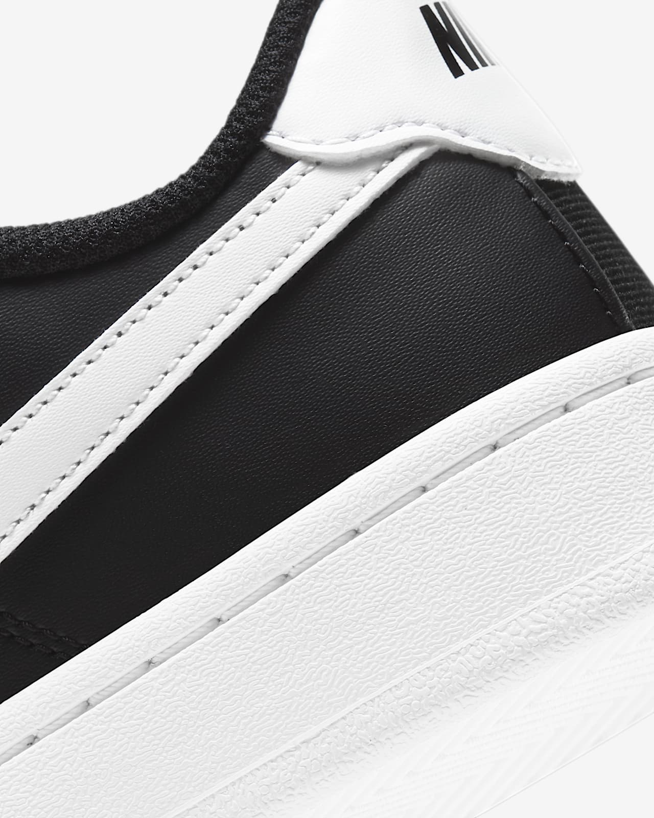 Nike公式 ナイキ コート ロイヤル 2 ウィメンズシューズ オンラインストア 通販サイト