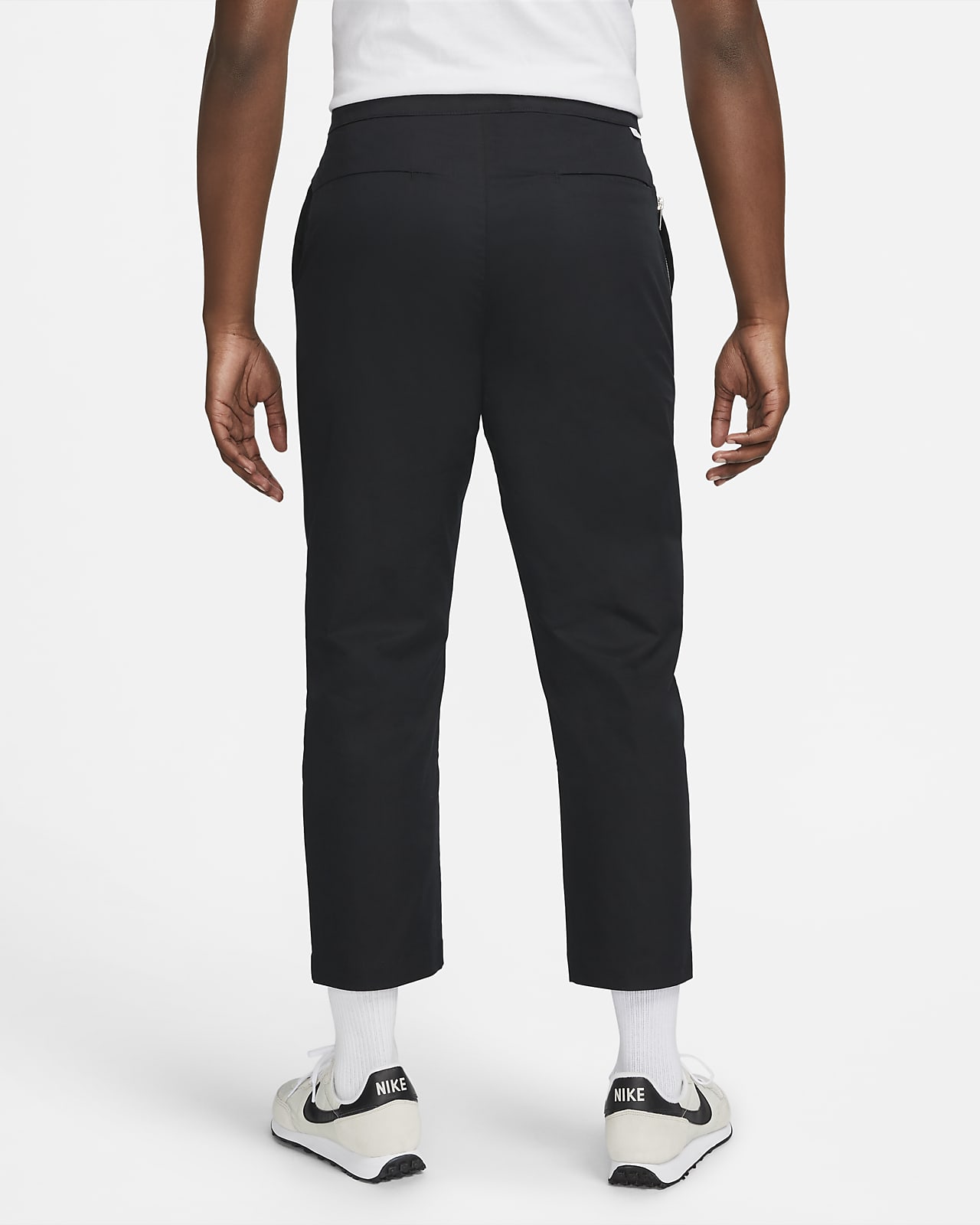 Unlined Cropped Pants. Nike 