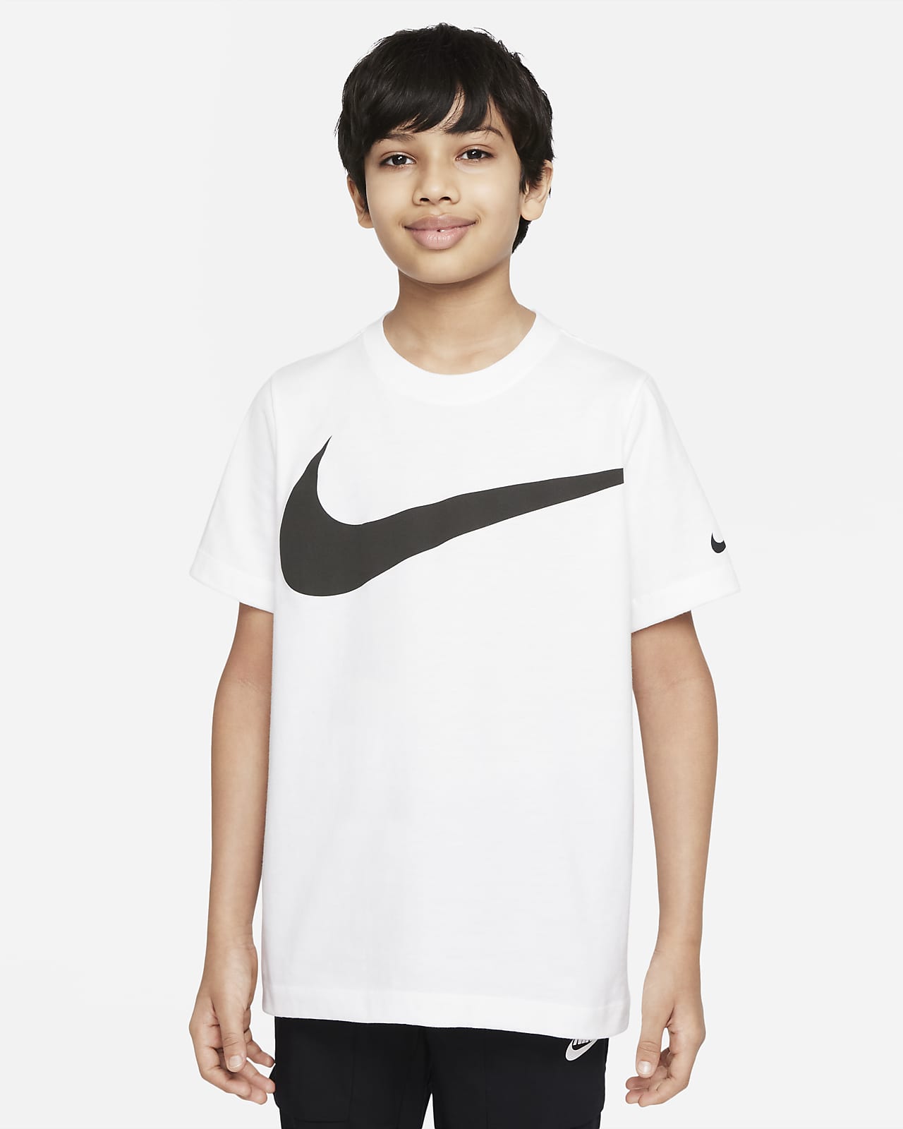 Nike Sportswear Big Kids' (Boys') T-Shirt