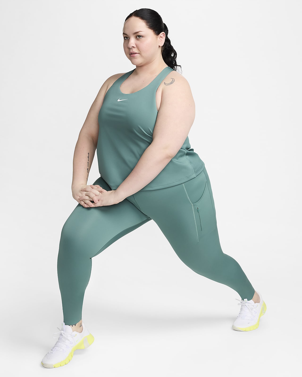 Nike Swoosh Women's Medium-Support Non-Padded Sports Bra (Plus size). Nike  AU