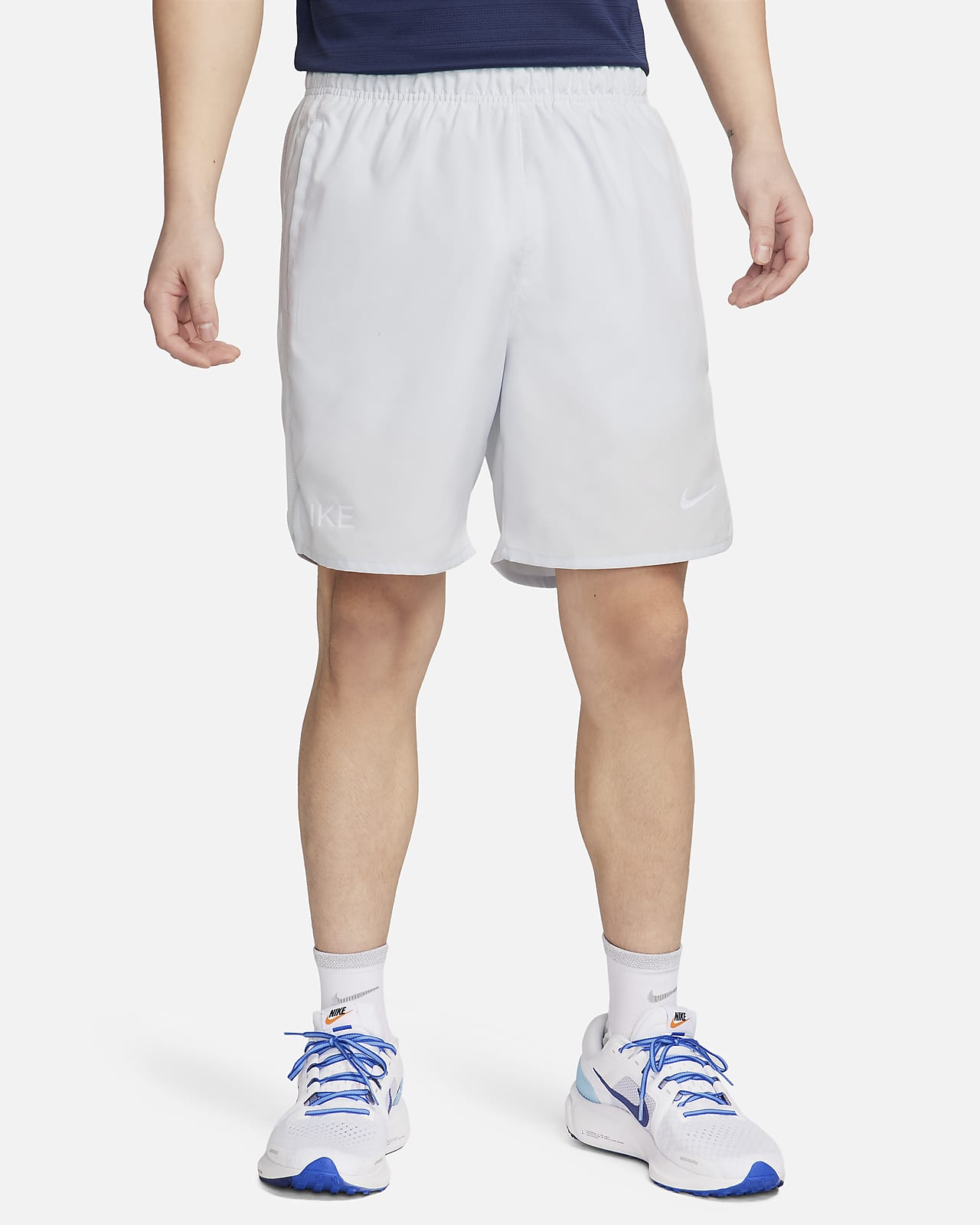 Nike Challenger Men's Dri-FIT 7" Unlined Shorts