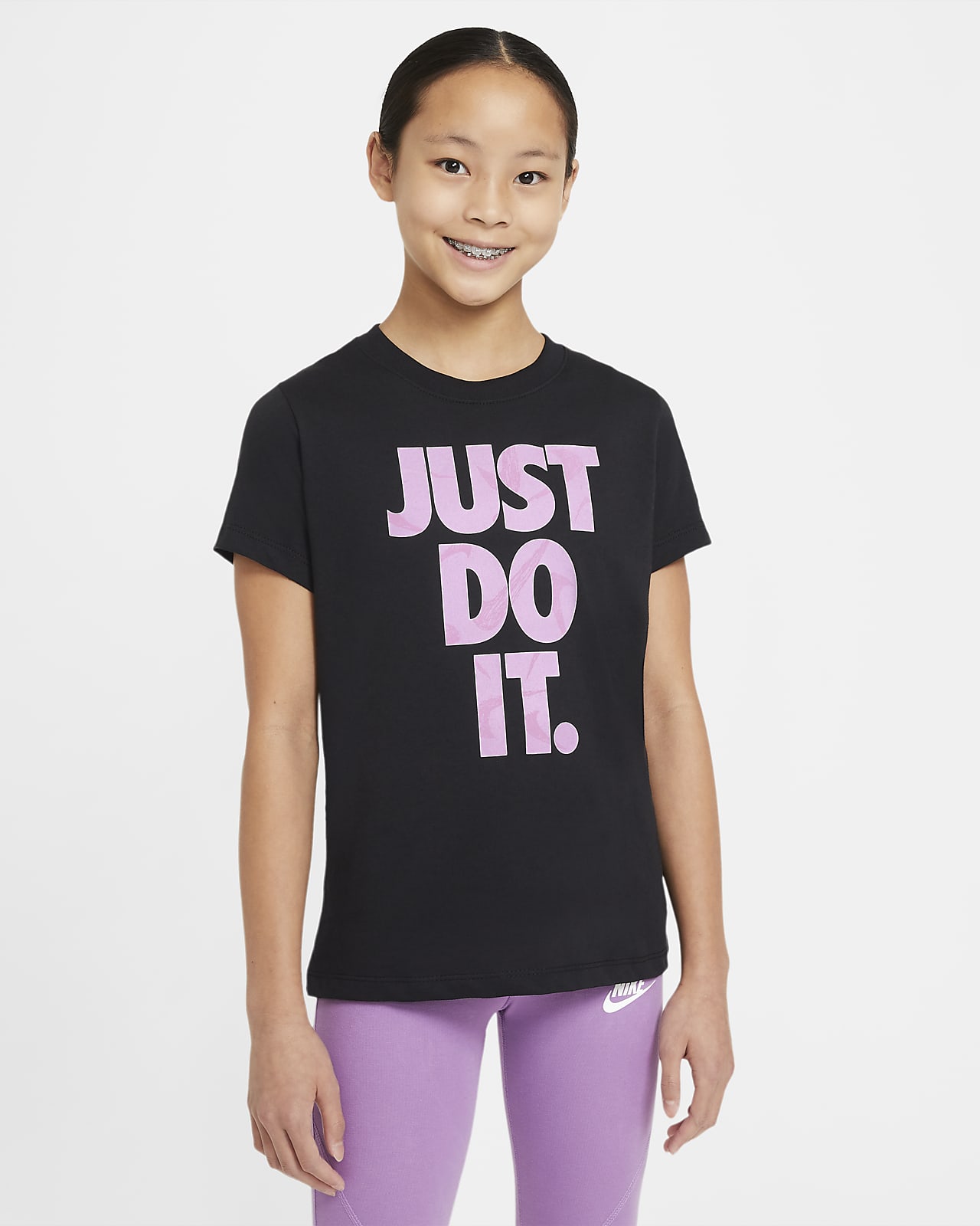 girls black nike shirt
