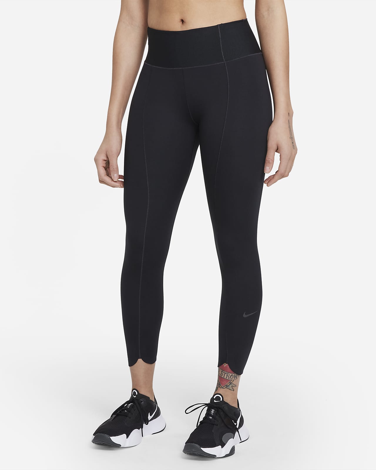 nike one luxe crop